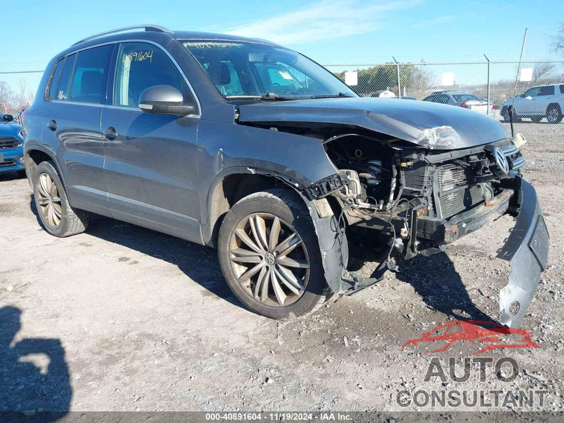 VOLKSWAGEN TIGUAN 2014 - WVGBV3AX7EW611327