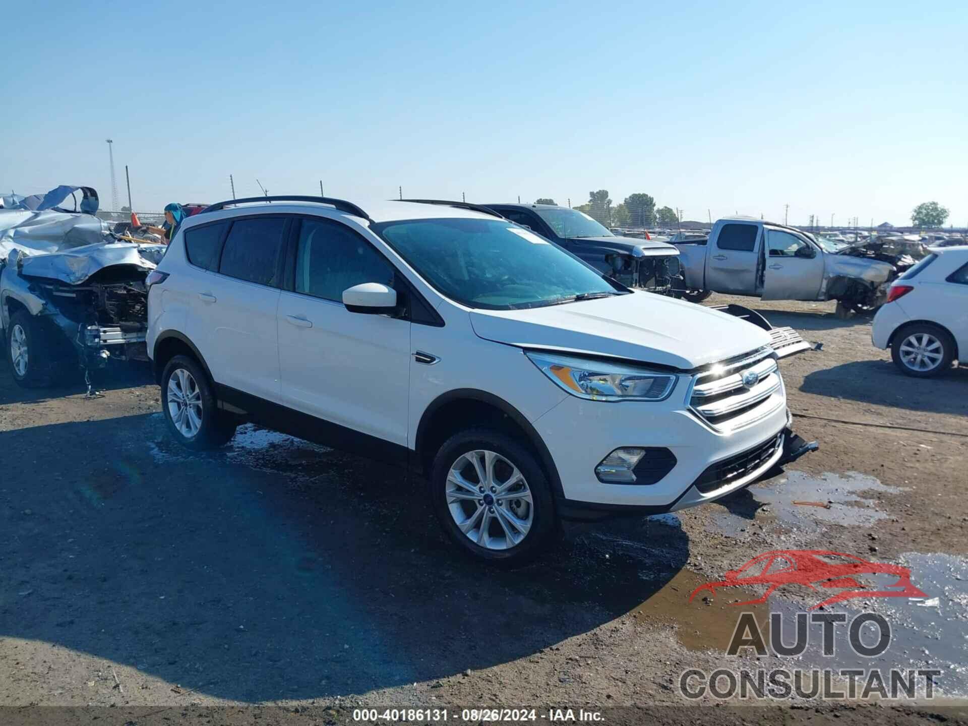 FORD ESCAPE 2018 - 1FMCU9GD0JUB61422