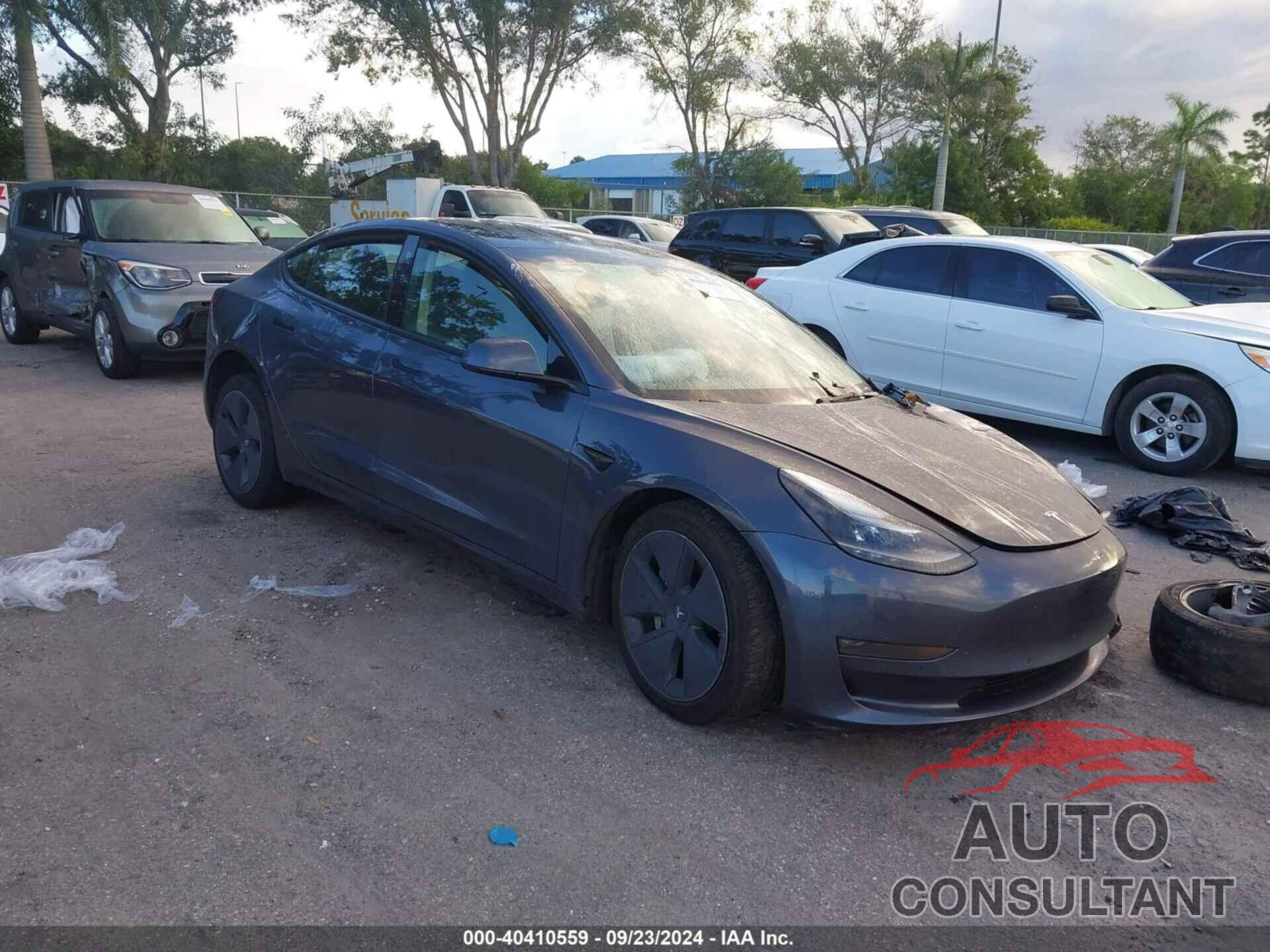 TESLA MODEL 3 2022 - 5YJ3E1EB6NF289196