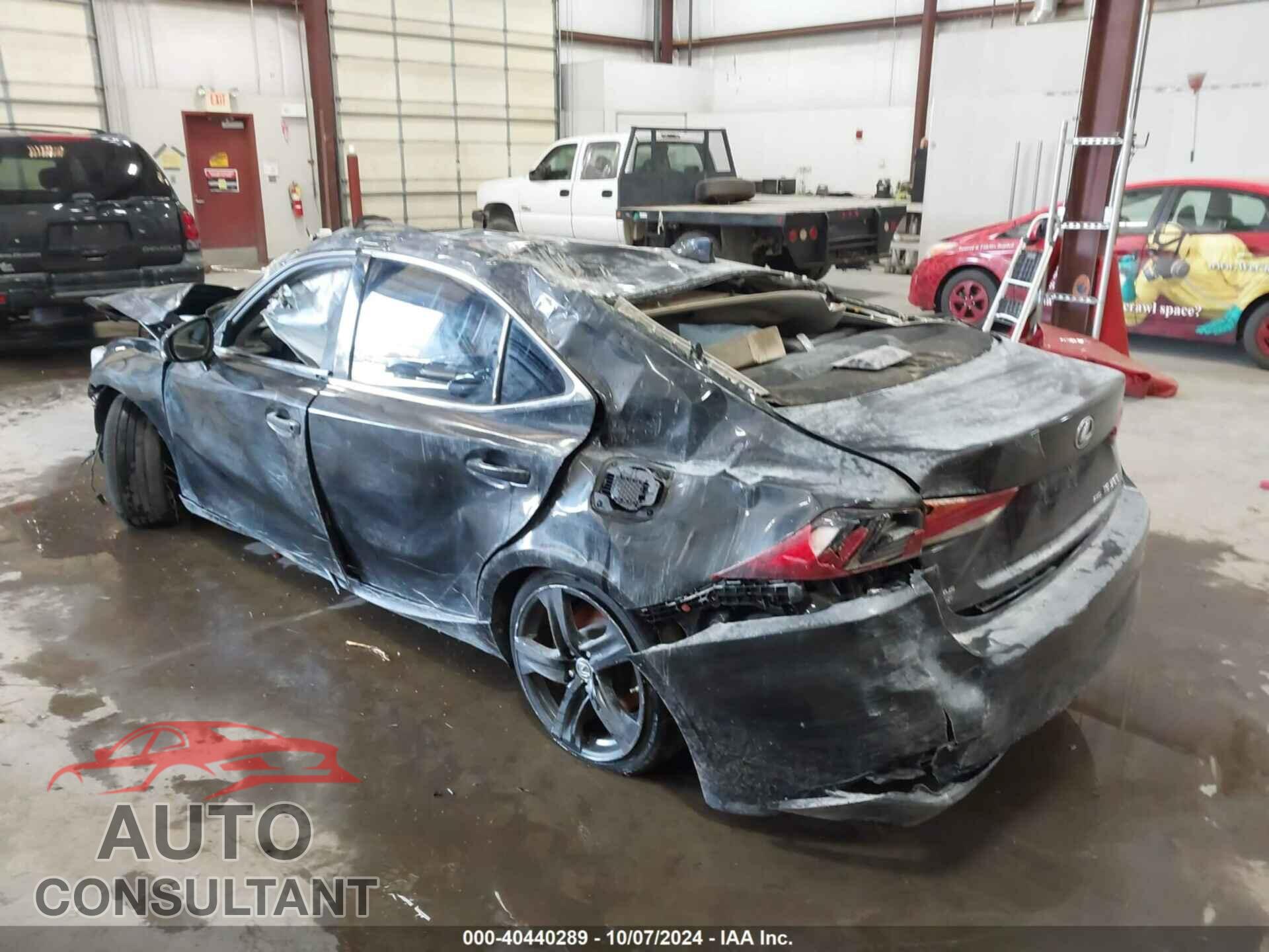 LEXUS IS 300 2017 - JTHCM1D27H5017149