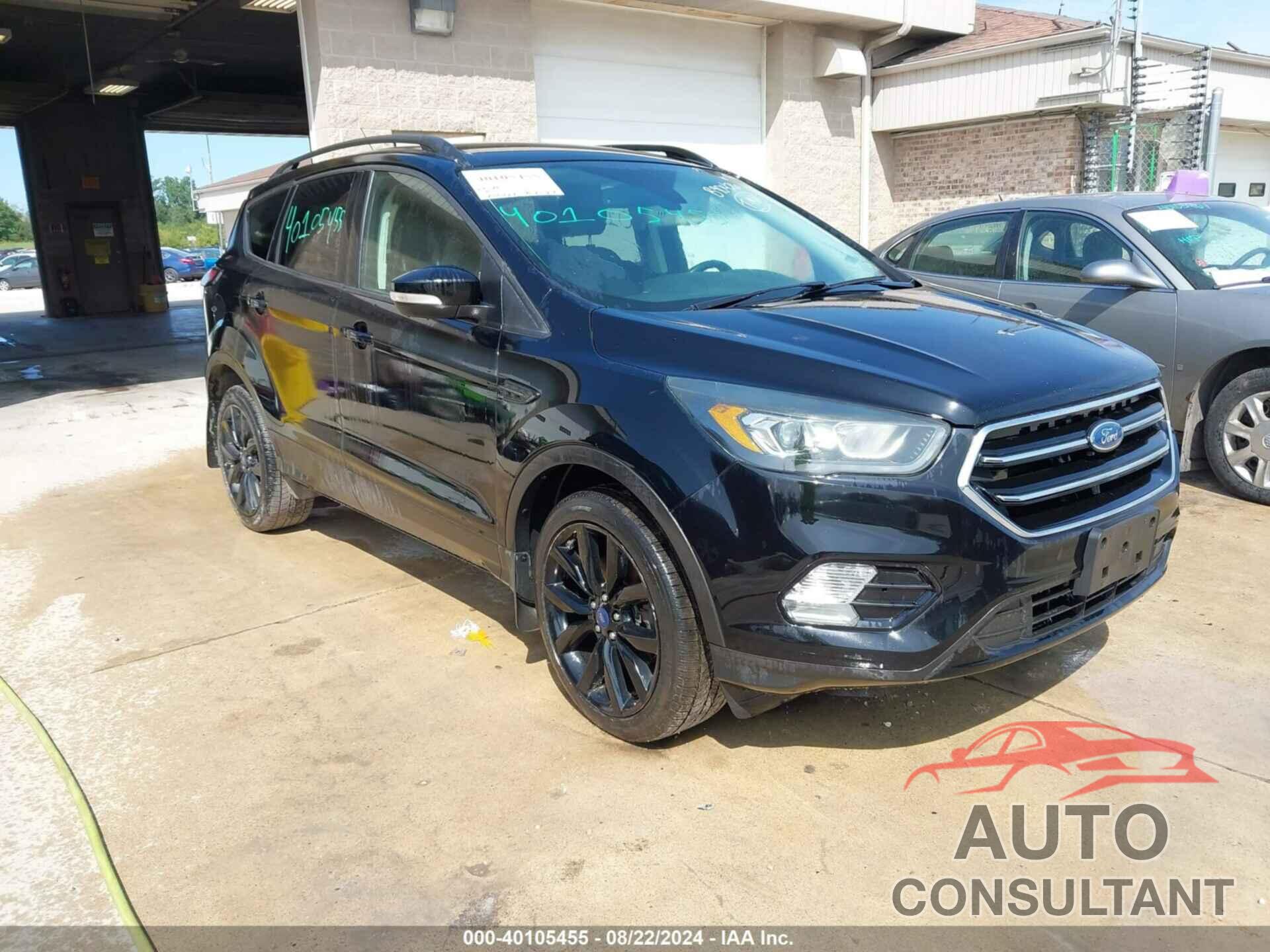 FORD ESCAPE 2017 - 1FMCU9JD6HUB90426