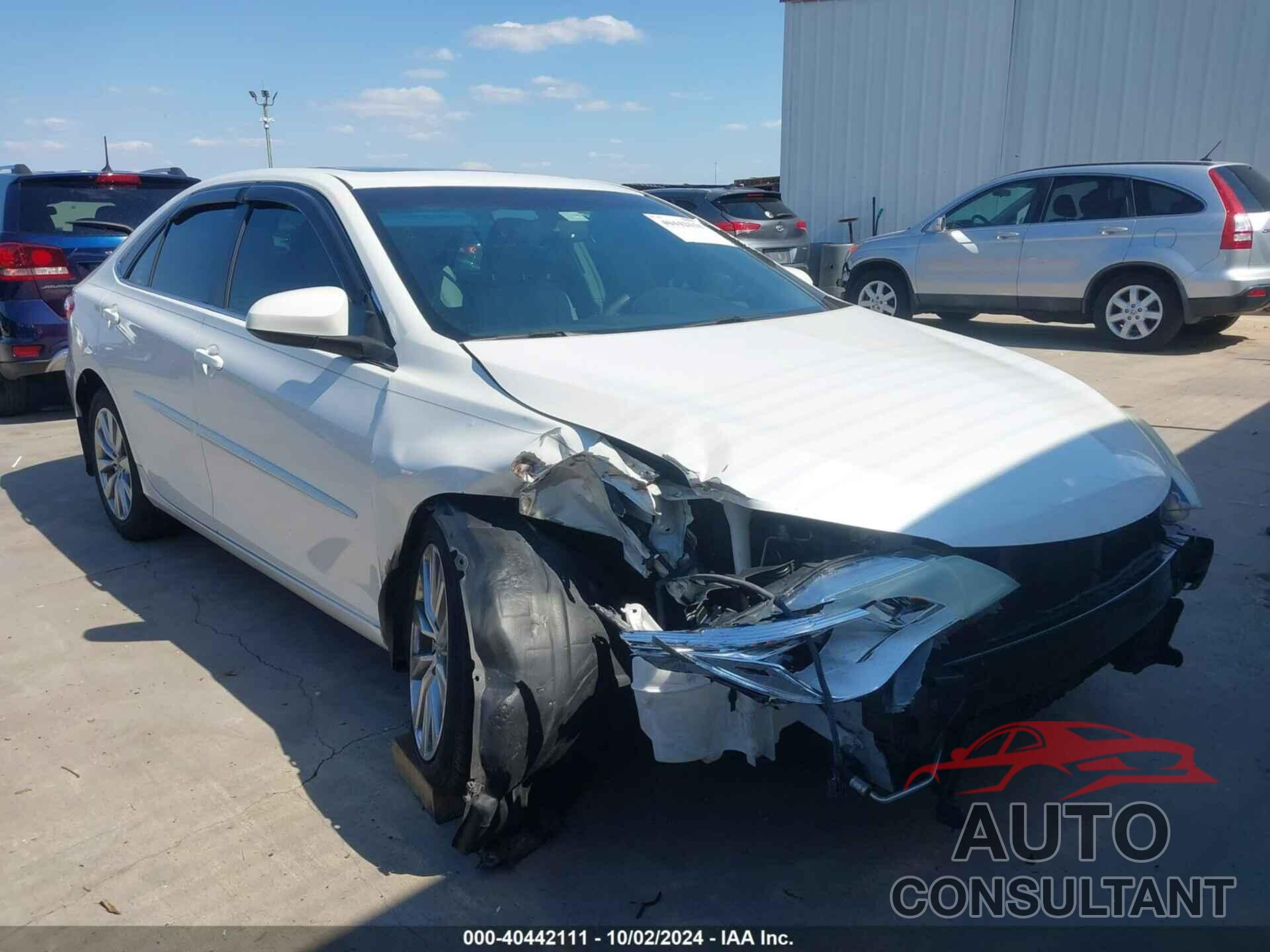 TOYOTA CAMRY 2016 - 4T1BK1FK5GU571404