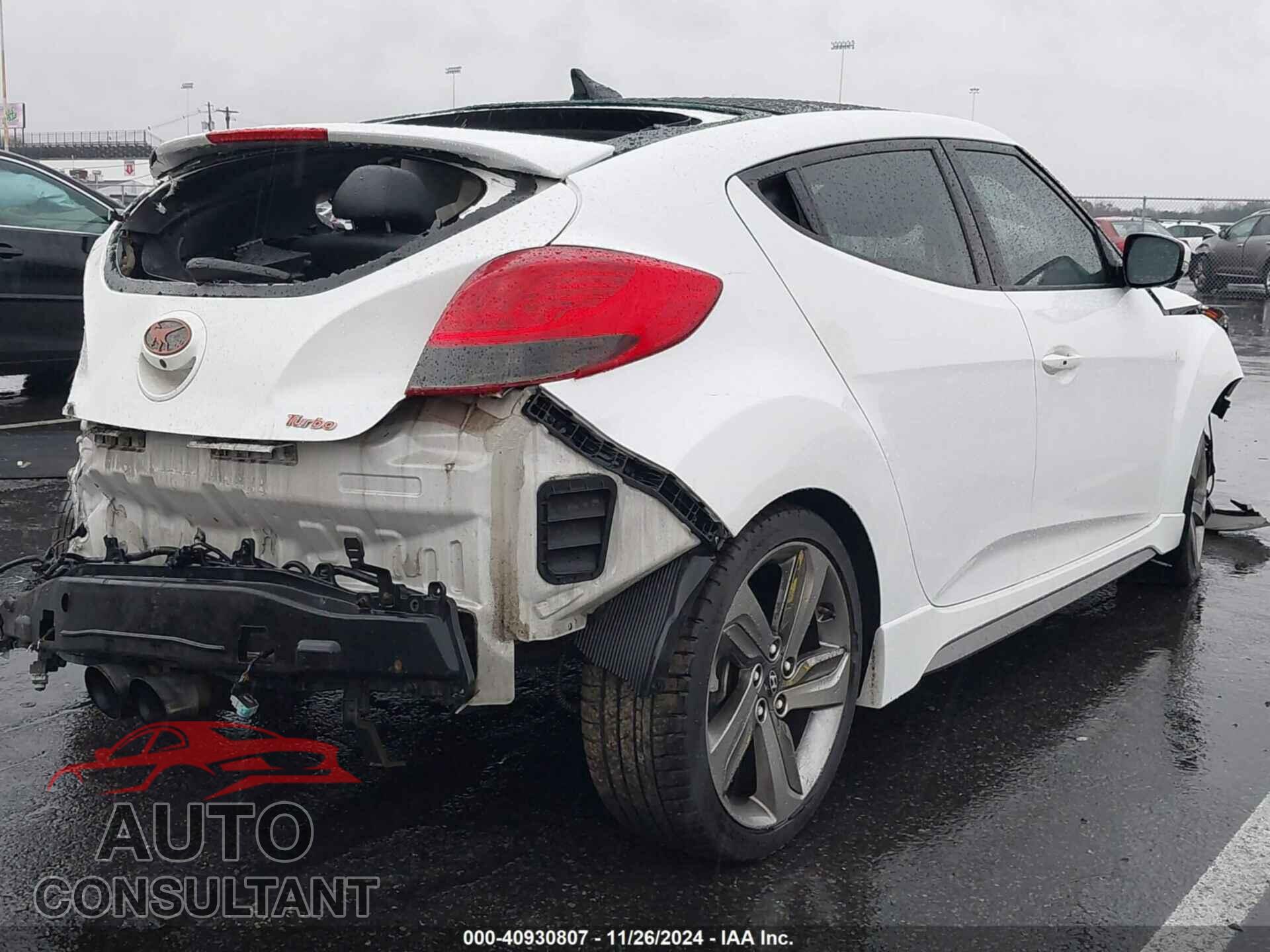 HYUNDAI VELOSTER 2013 - KMHTC6AE7DU110202