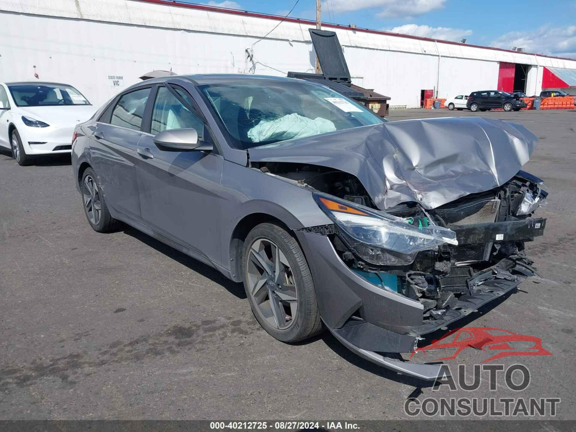 HYUNDAI ELANTRA 2022 - KMHLN4AG2NU267184