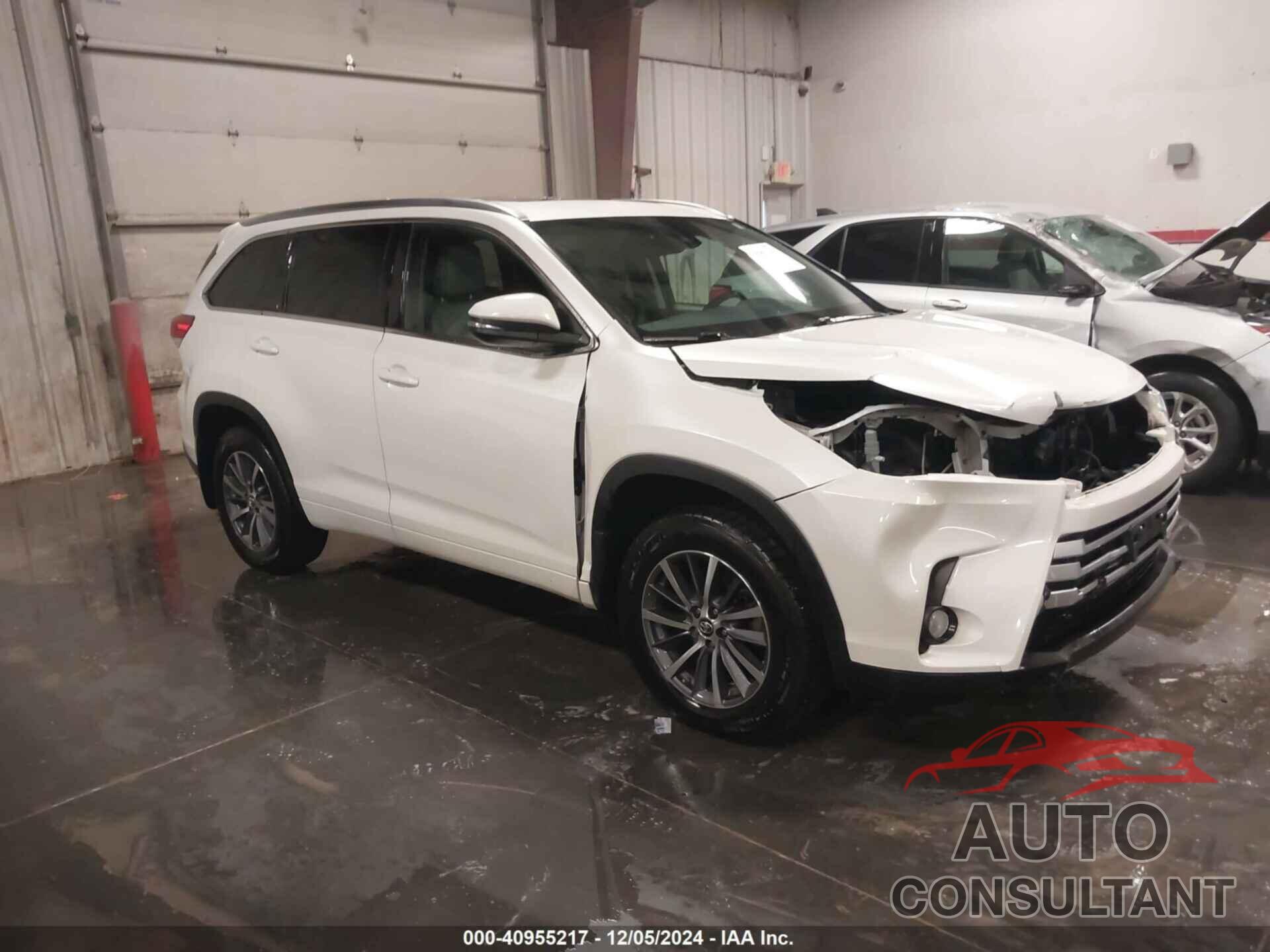 TOYOTA HIGHLANDER 2017 - 5TDJZRFH0HS473935