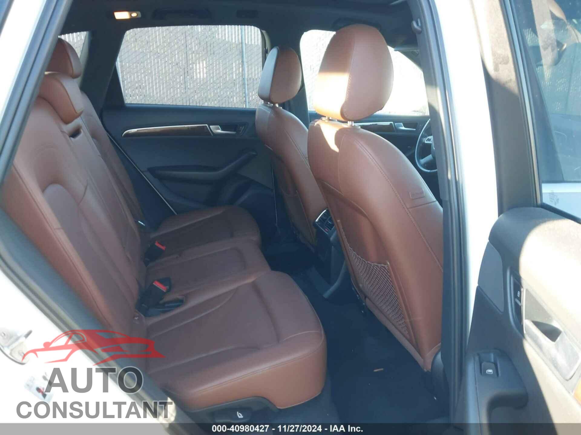 AUDI Q5 2011 - WA1CFAFP6BA095158
