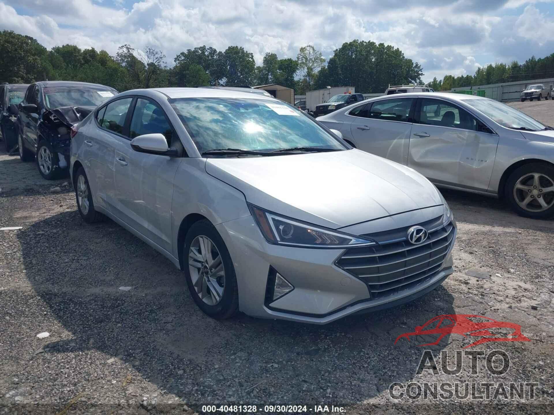 HYUNDAI ELANTRA 2019 - KMHD84LF2KU888257