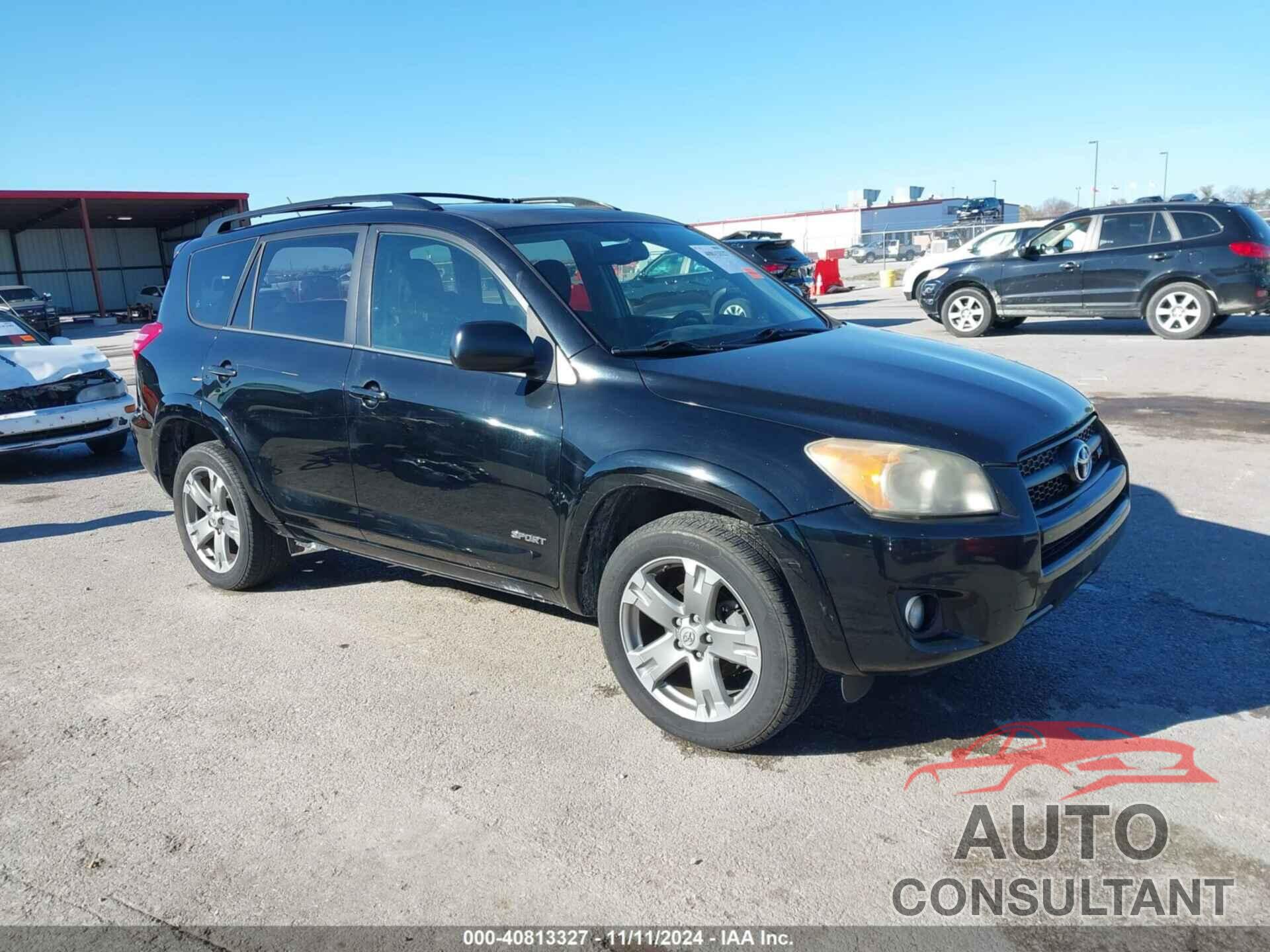 TOYOTA RAV4 2009 - JTMBK32VX9D000557