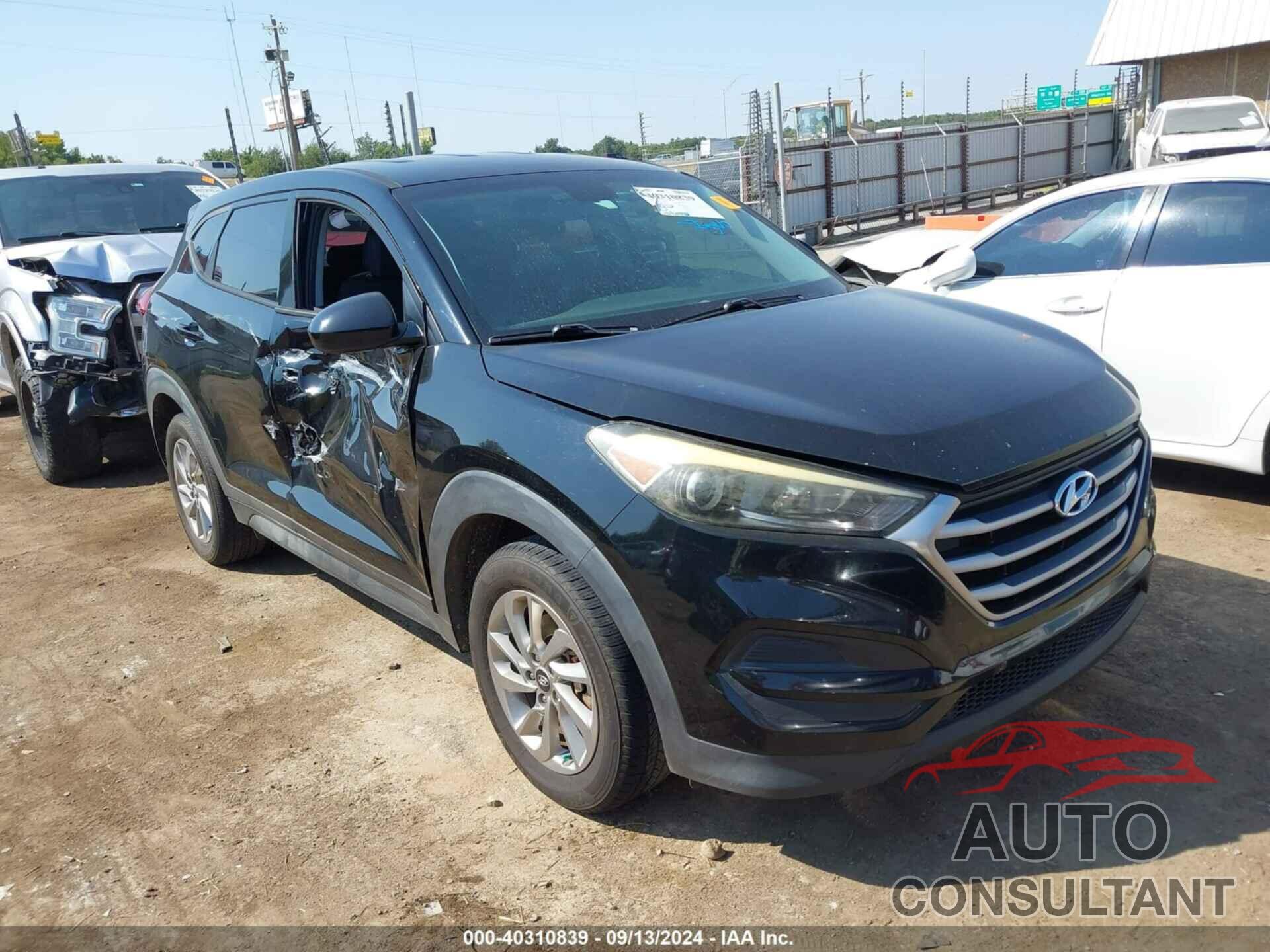 HYUNDAI TUCSON 2017 - KM8J23A42HU329381