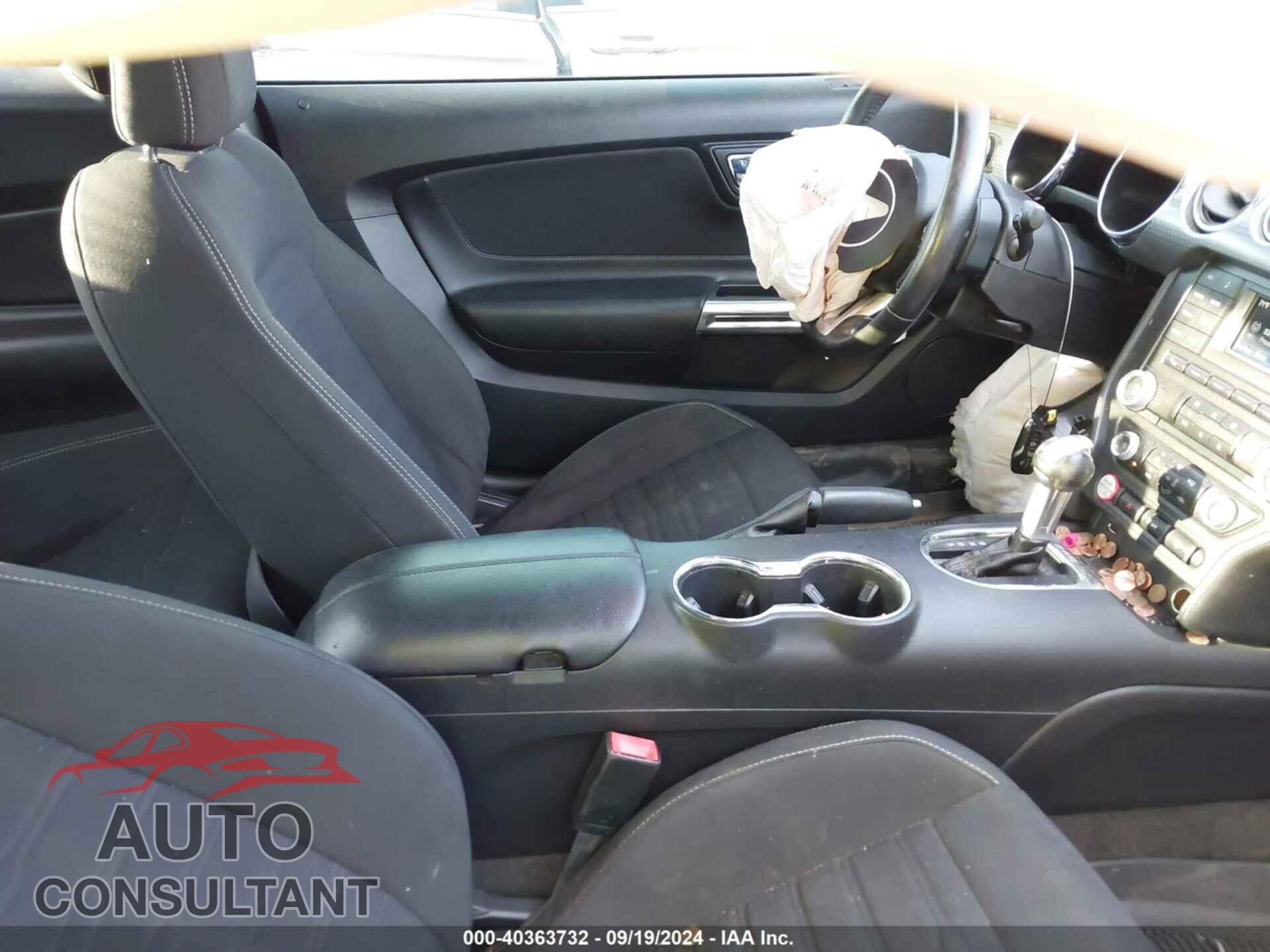 FORD MUSTANG 2017 - 1FA6P8TH9H5329435