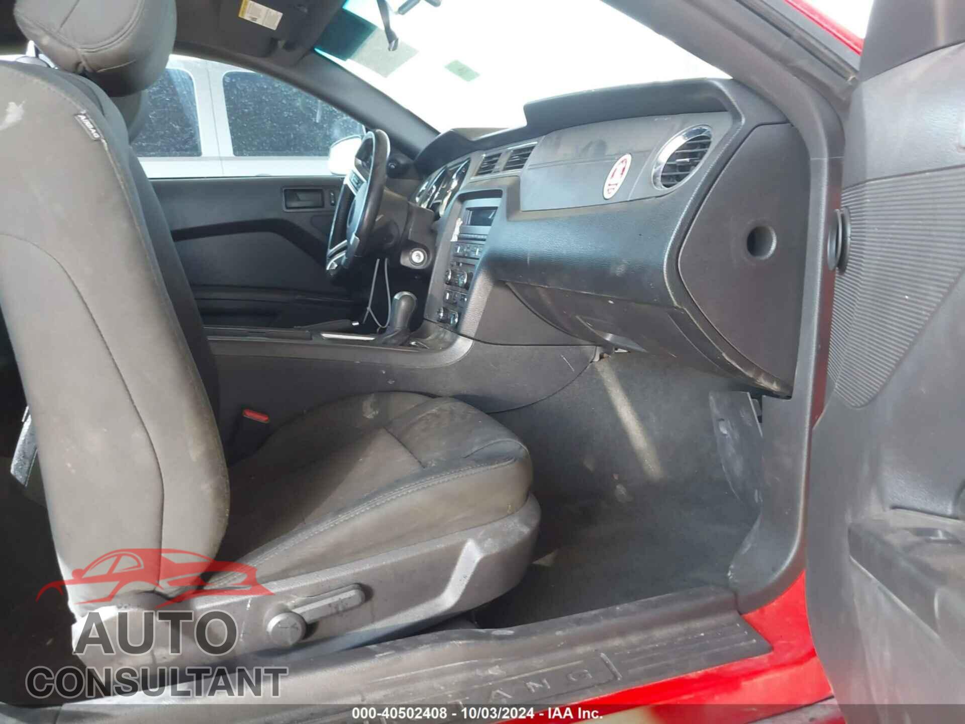 FORD MUSTANG 2014 - 1ZVBP8CF9E5327068