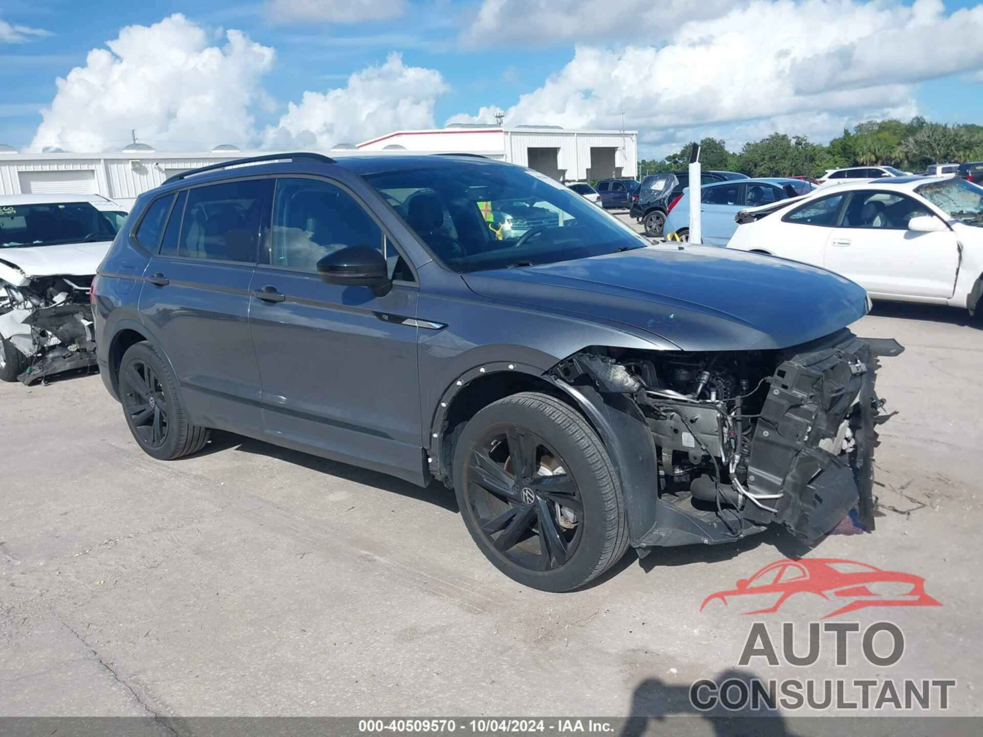 VOLKSWAGEN TIGUAN 2023 - 3VVCB7AX2PM056557