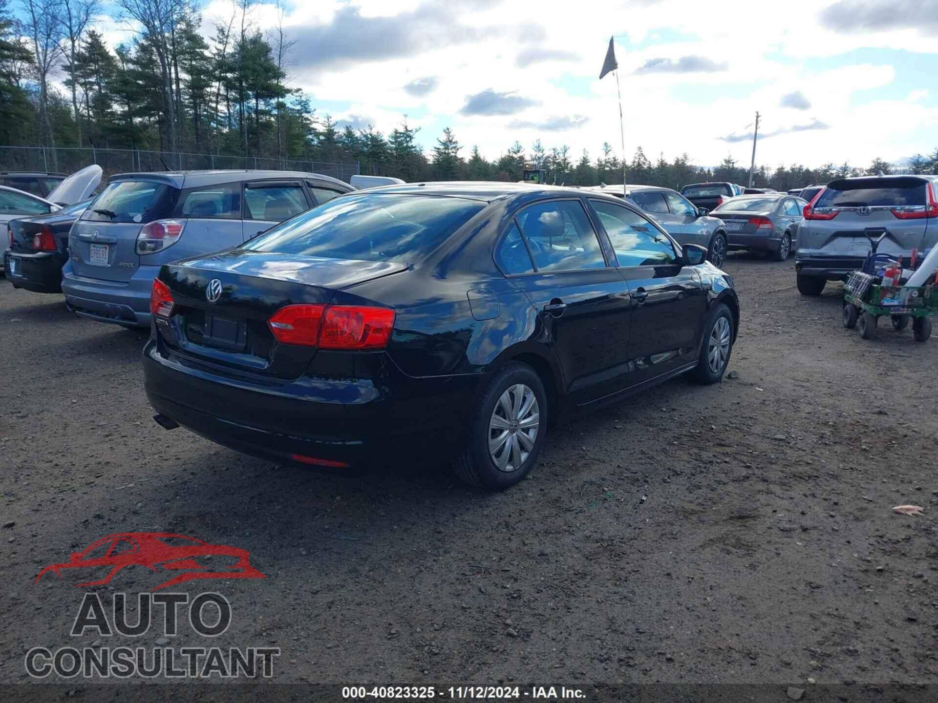 VOLKSWAGEN JETTA 2014 - 3VW2K7AJ6EM381292