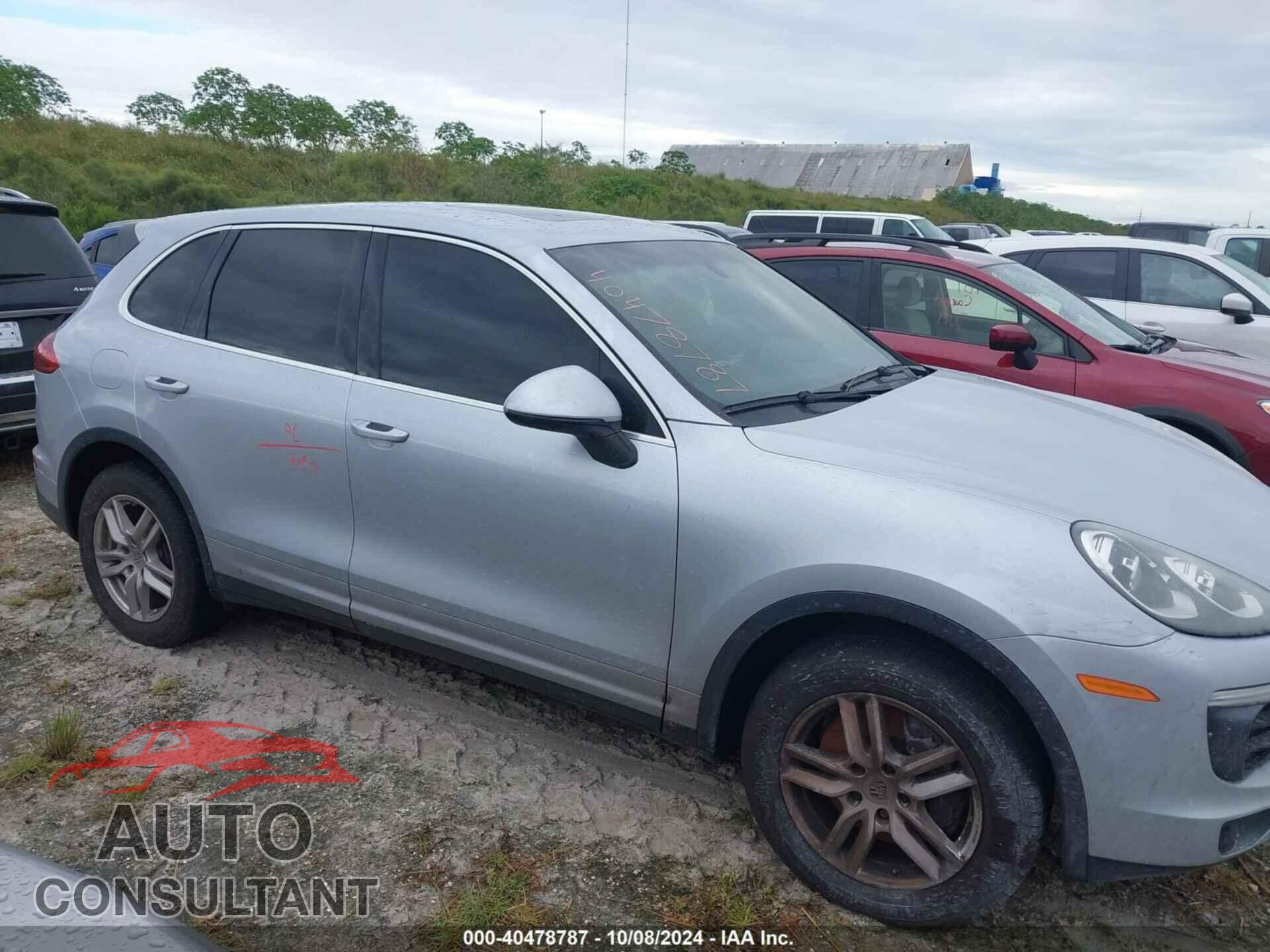 PORSCHE CAYENNE 2016 - WP1AA2A26GLA10293