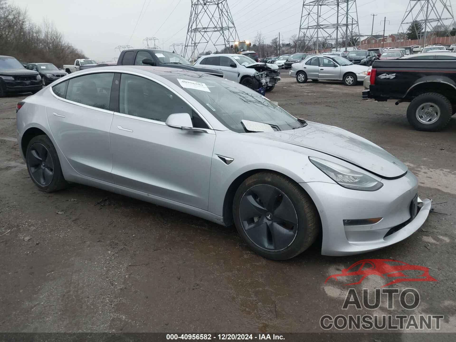 TESLA MODEL 3 2018 - 5YJ3E1EA4JF019143