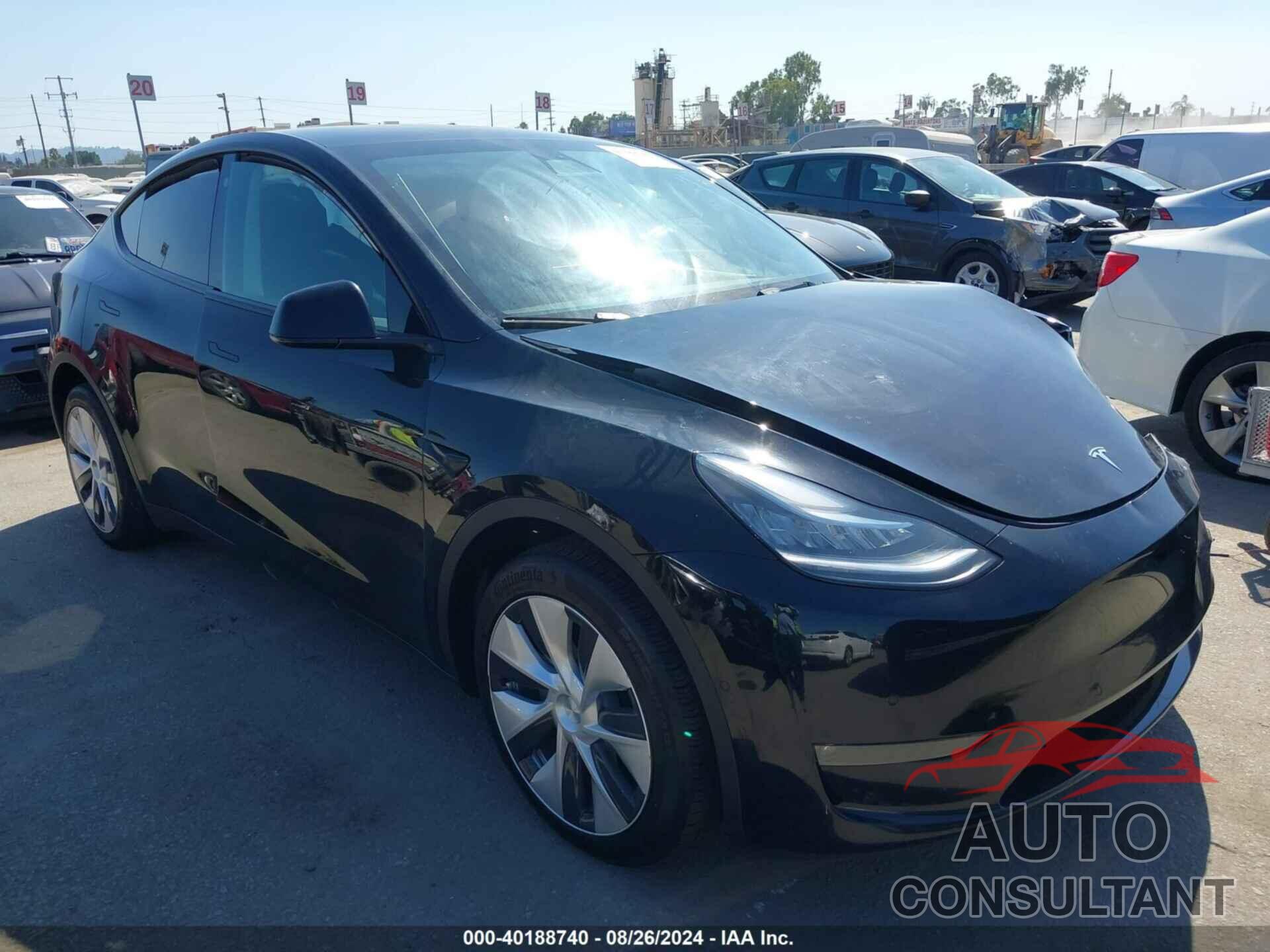 TESLA MODEL Y 2021 - 5YJYGDEE9MF204393