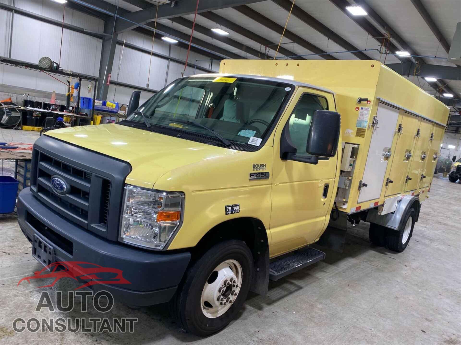 FORD ECONOLINE 2019 - 1FDXE4FS3KDC19364