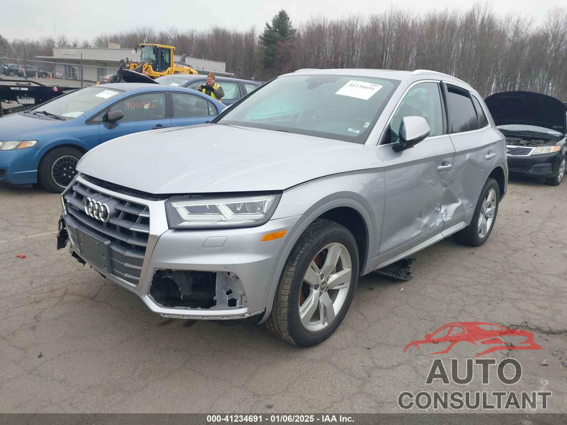 AUDI Q5 2018 - WA1BNAFY5J2114041