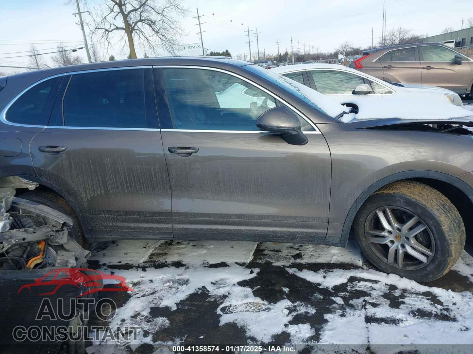 PORSCHE CAYENNE 2016 - WP1AA2A21GLA05440