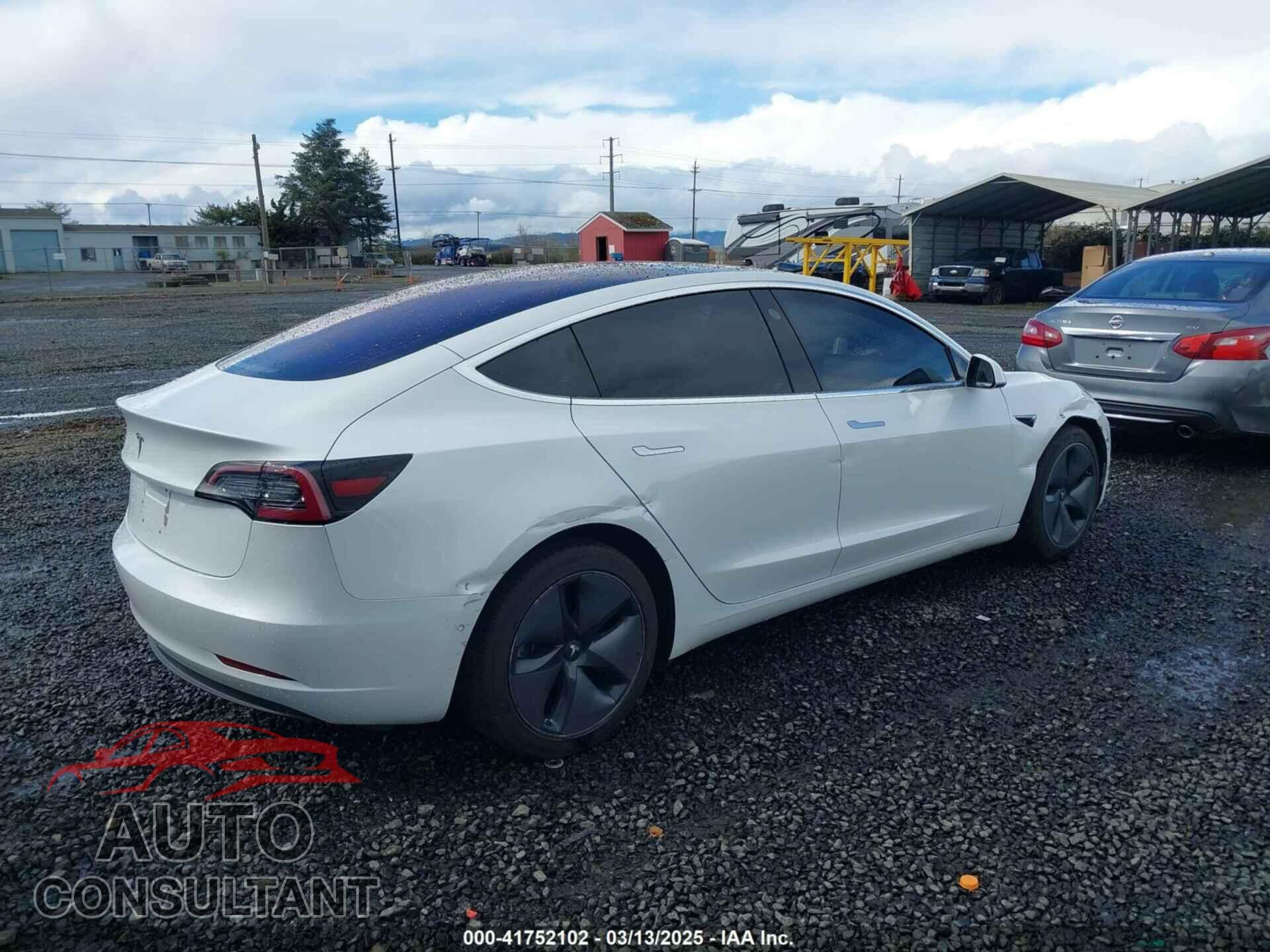 TESLA MODEL 3 2018 - 5YJ3E1EA3JF013253