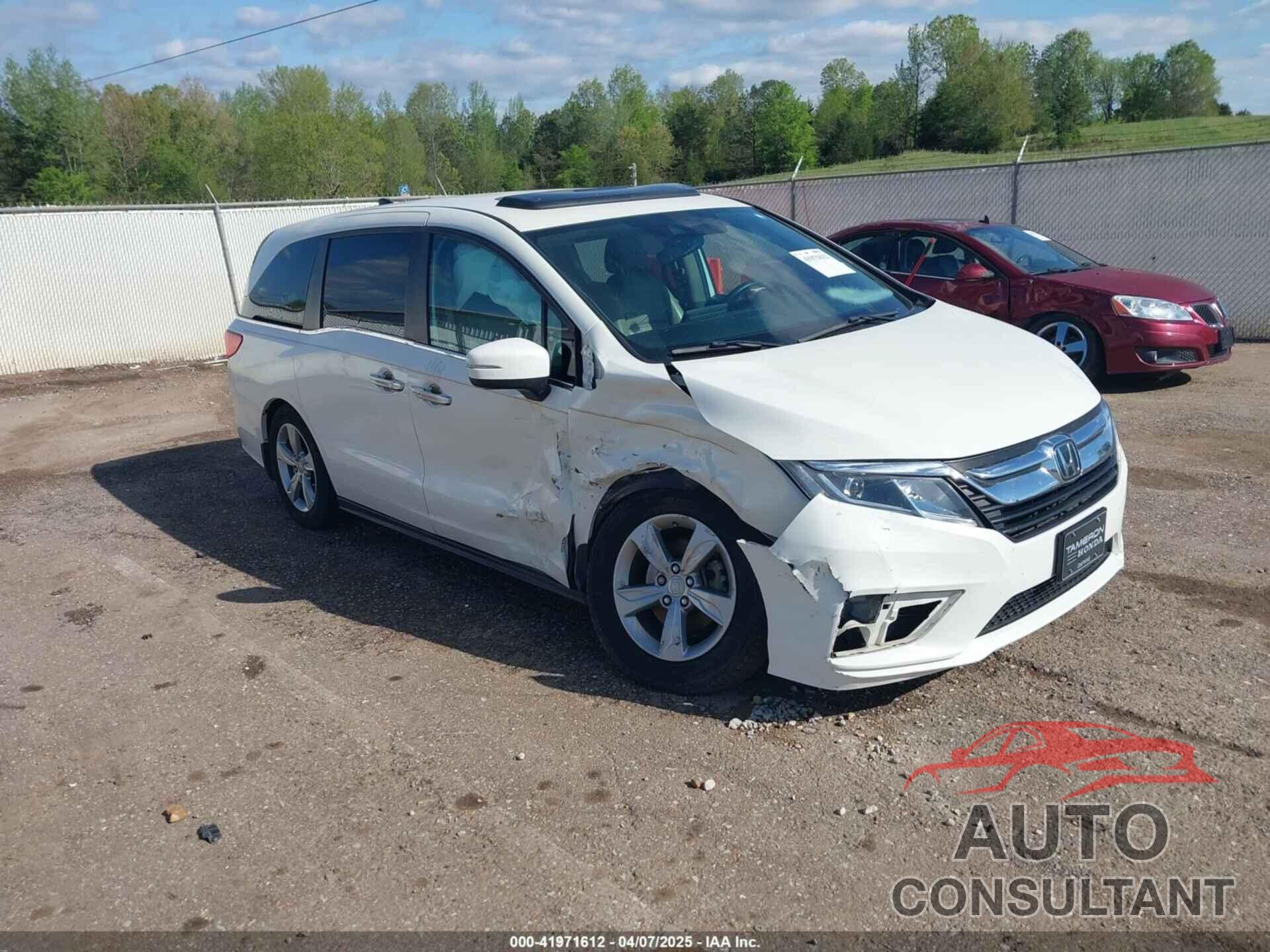 HONDA ODYSSEY 2018 - 5FNRL6H76JB055283