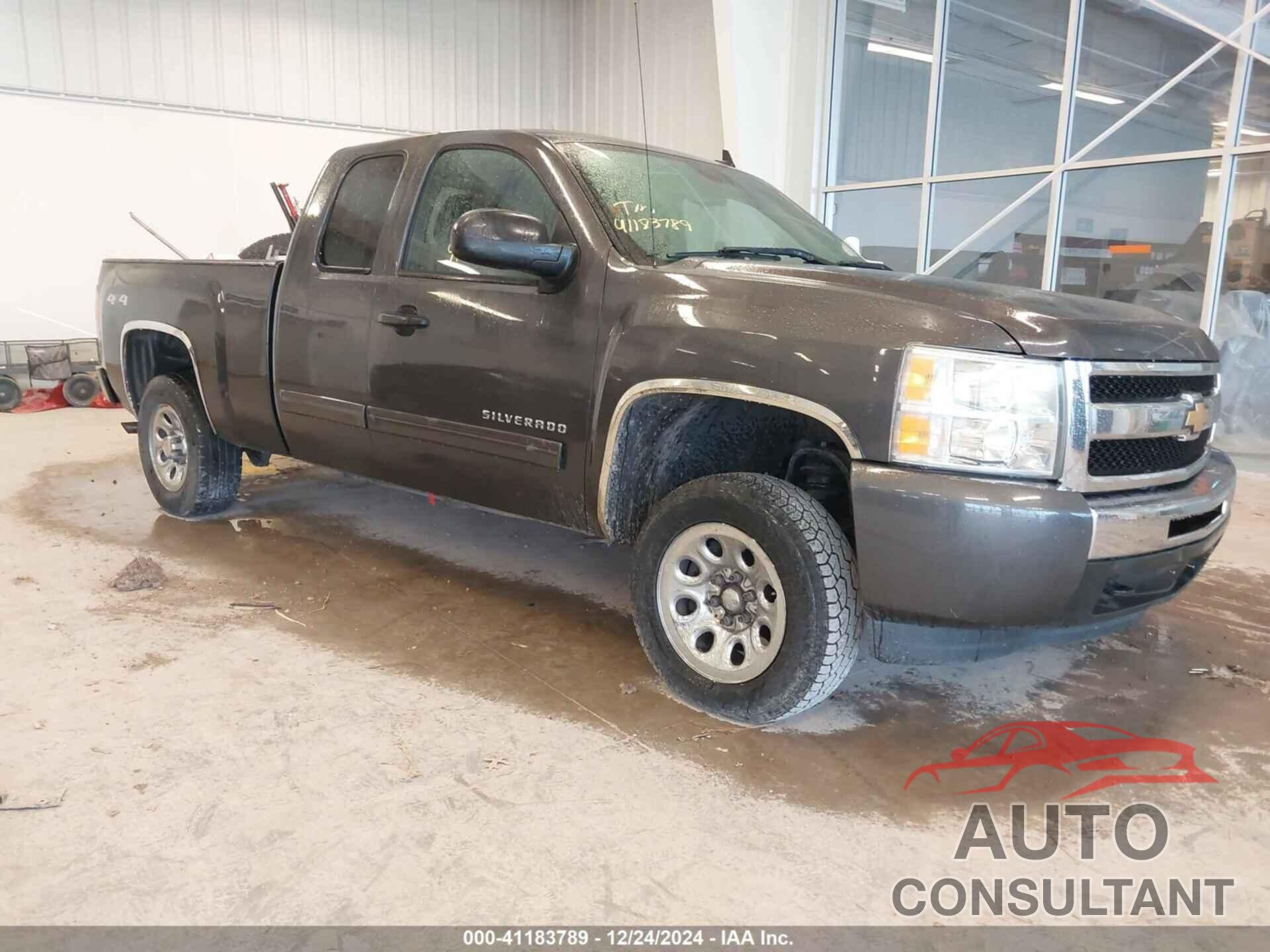 CHEVROLET SILVERADO 1500 2011 - 1GCRKREAXBZ441382
