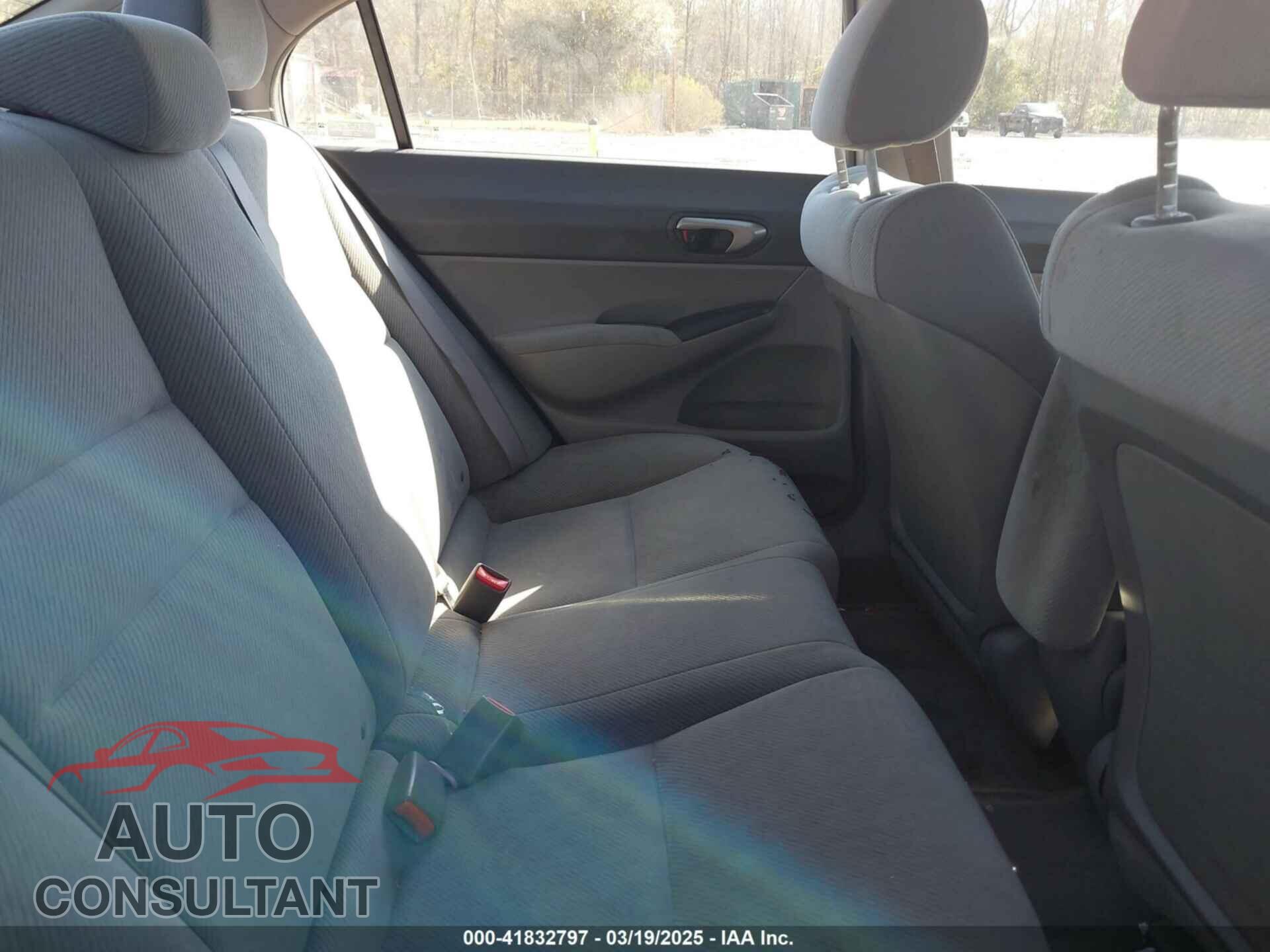 HONDA CIVIC 2009 - 19XFA16599E036113