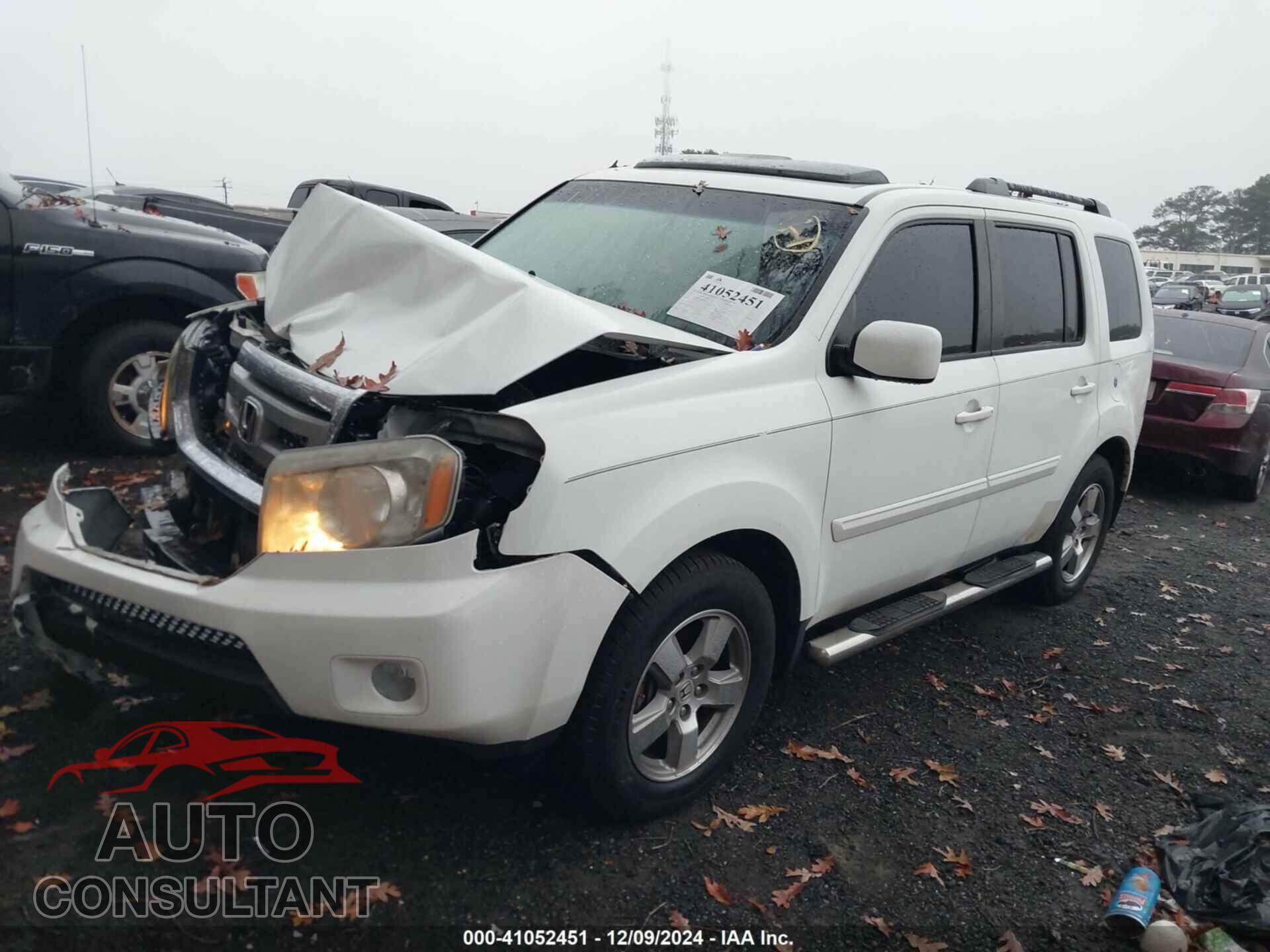 HONDA PILOT 2011 - 5FNYF3H58BB033609