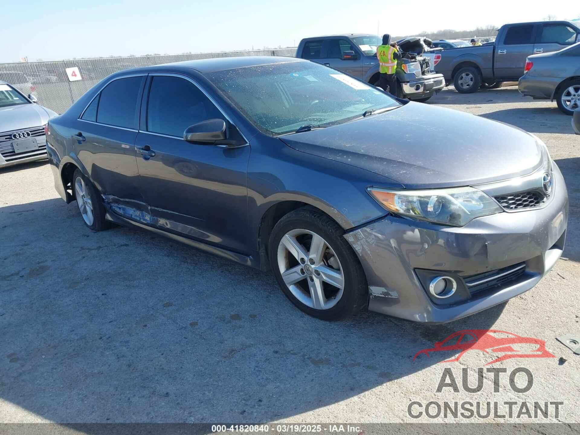 TOYOTA CAMRY 2014 - 4T1BF1FK0EU818393