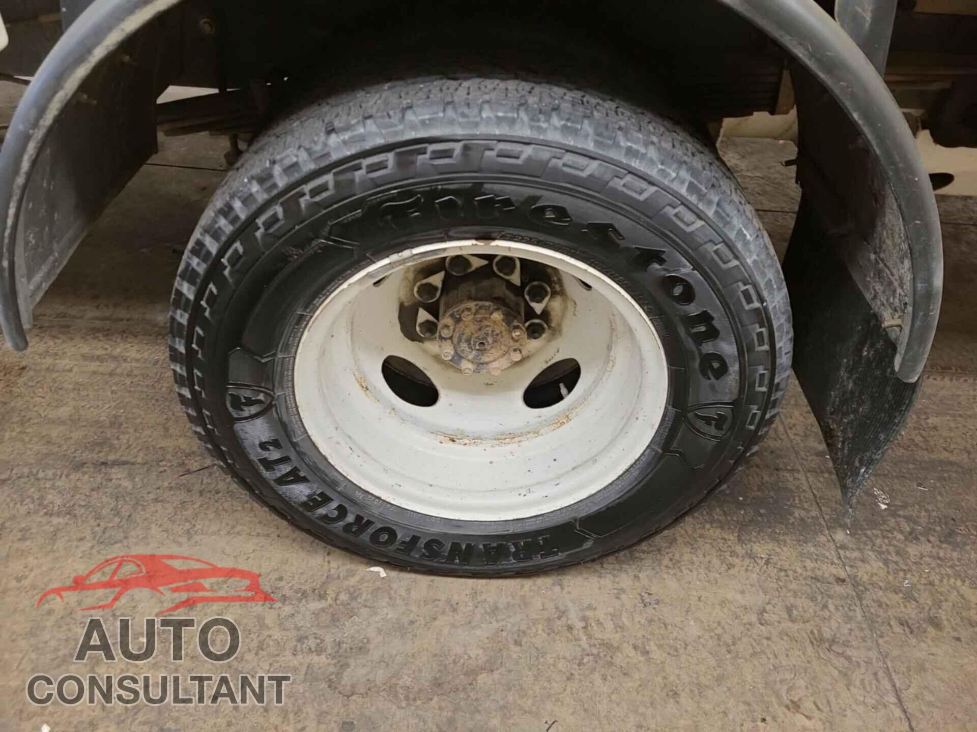 FORD ECONOLINE 2019 - 1FDXE4FS8KDC22535