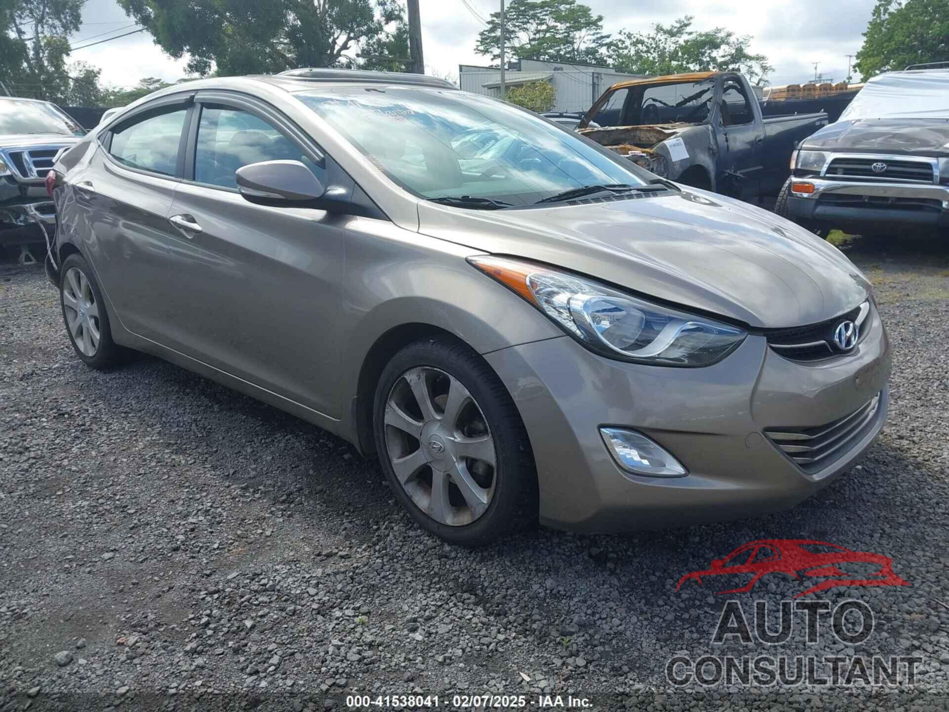 HYUNDAI ELANTRA 2013 - 5NPDH4AE7DH419645