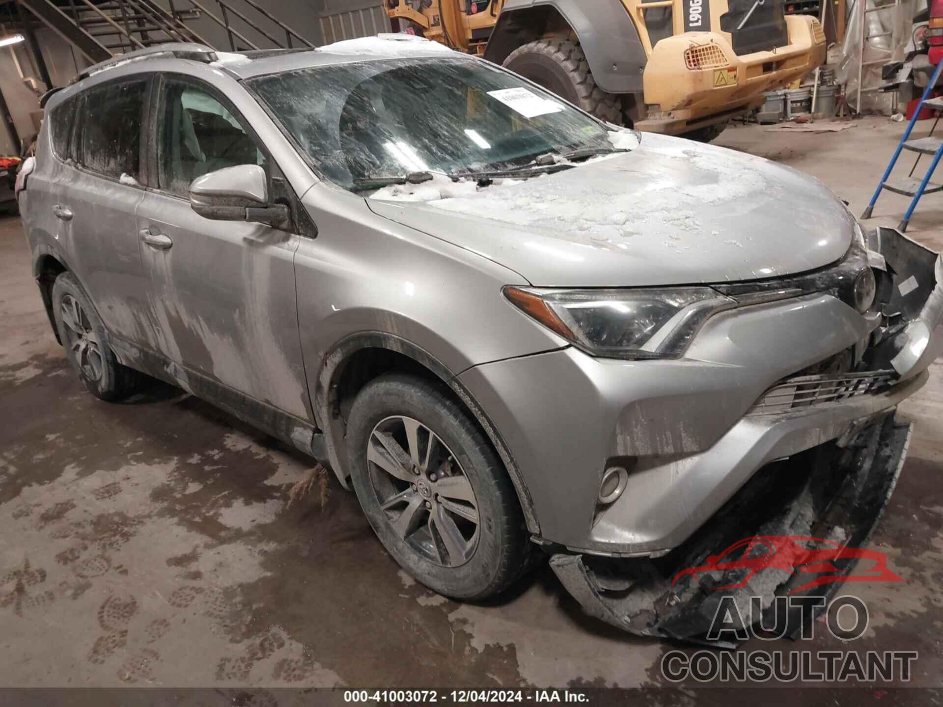 TOYOTA RAV4 2017 - 2T3RFREV5HW658435