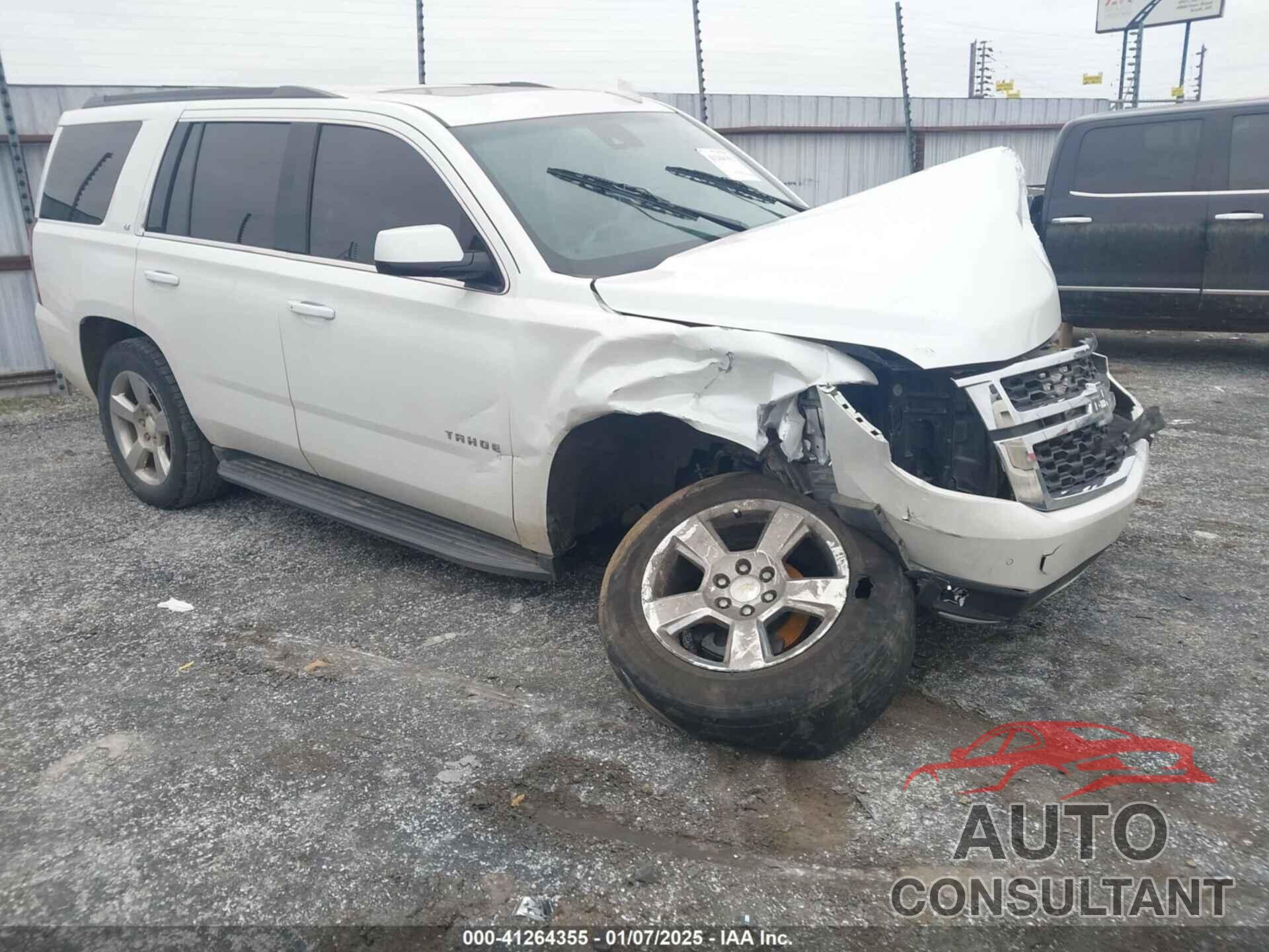 CHEVROLET TAHOE 2017 - 1GNSCBKC8HR124132