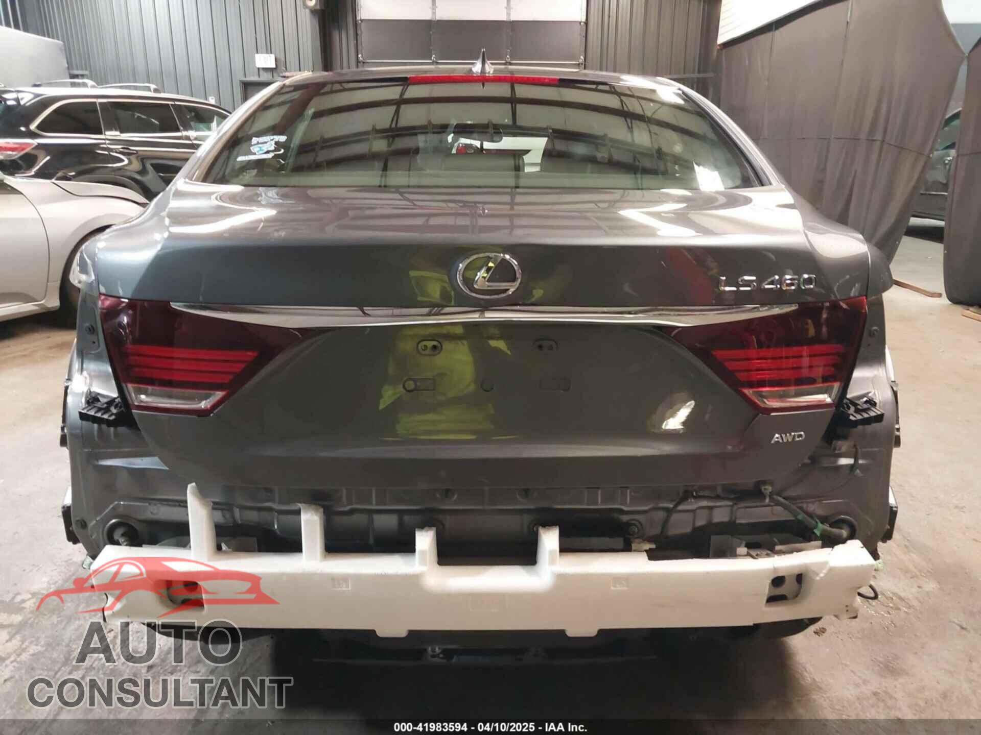 LEXUS LS 460 2014 - JTHCL5EF4E5020064