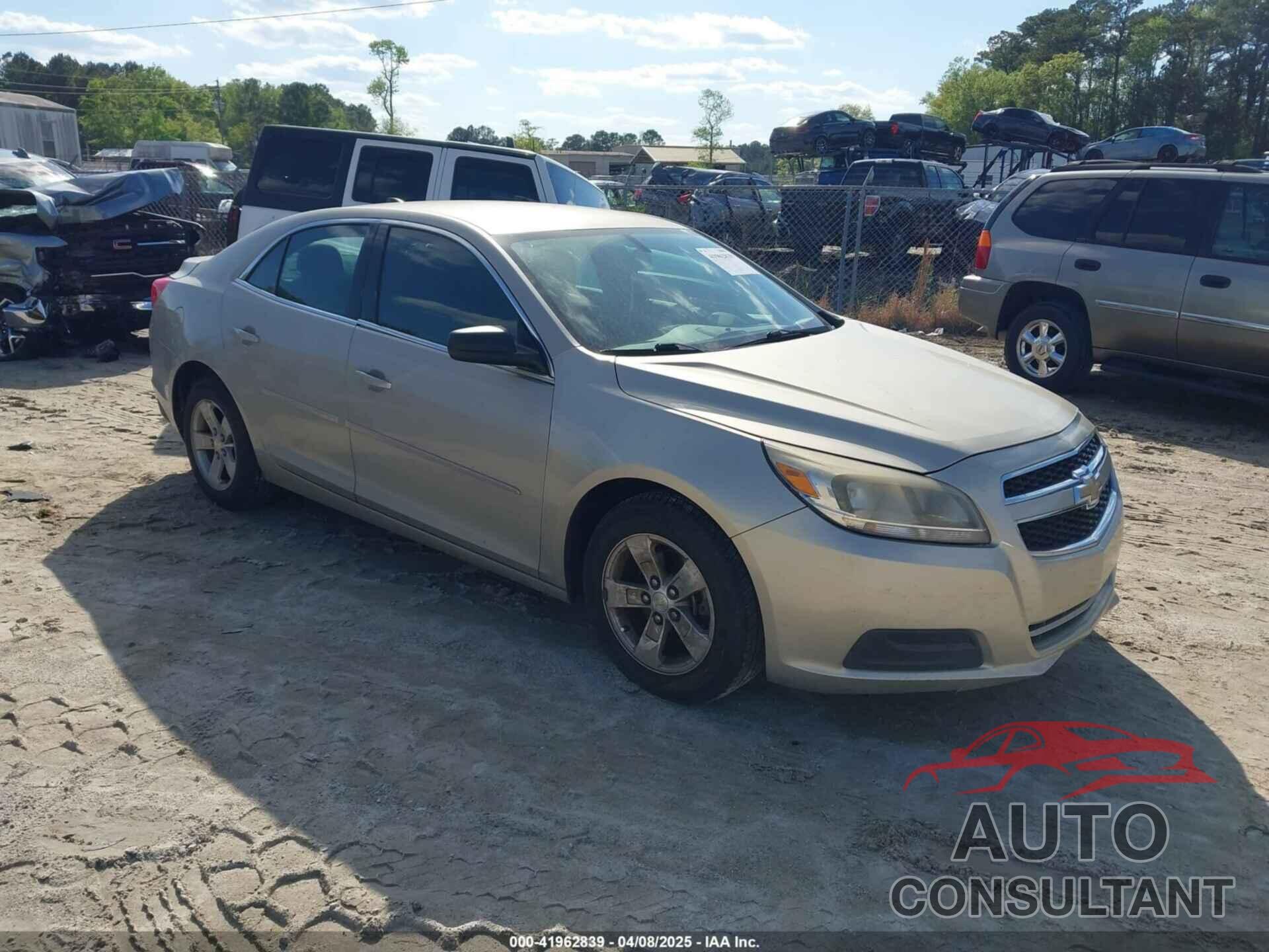 CHEVROLET MALIBU 2013 - 1G11B5SA5DF334196