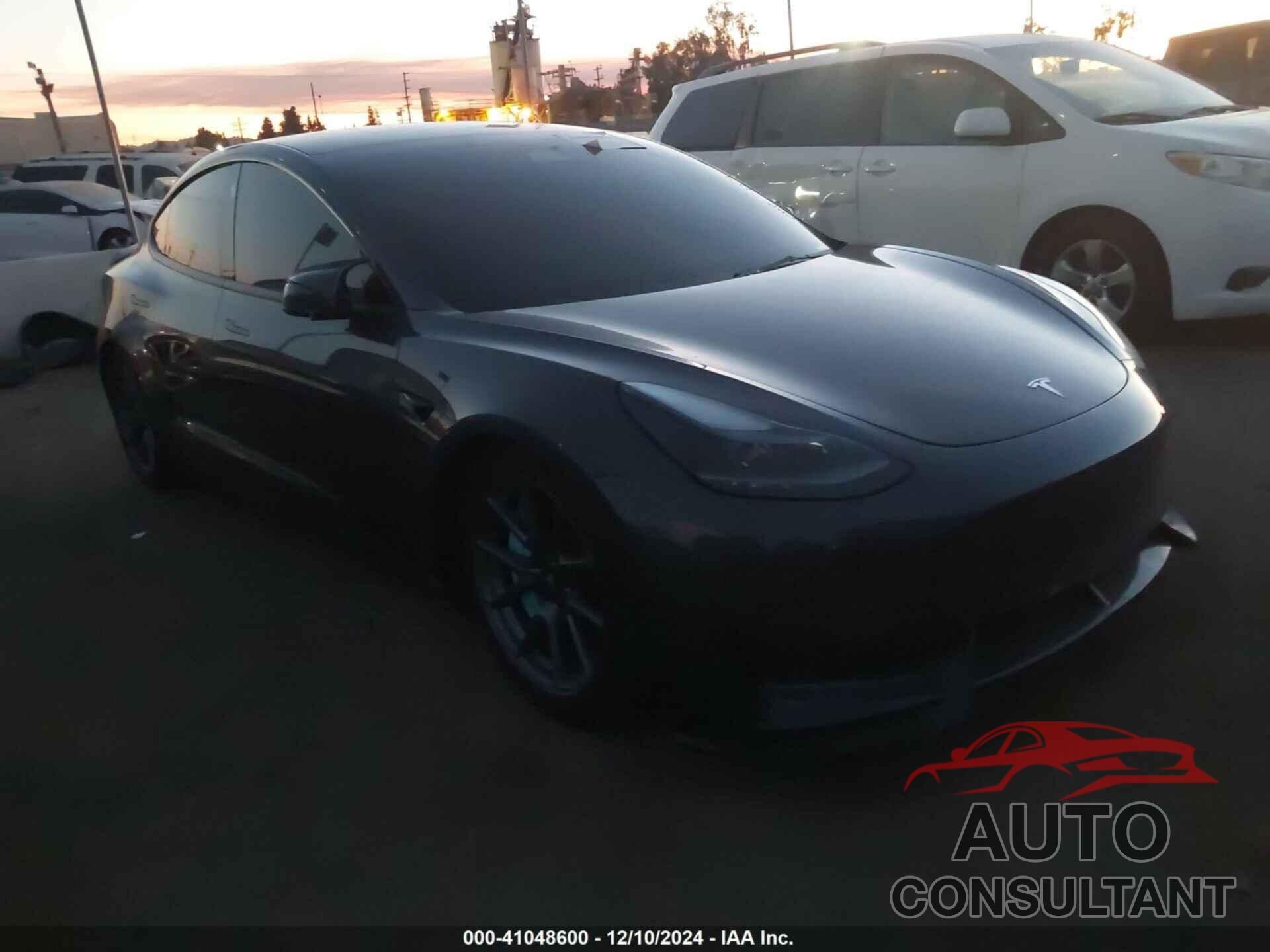 TESLA MODEL 3 2023 - 5YJ3E1EB4PF633935