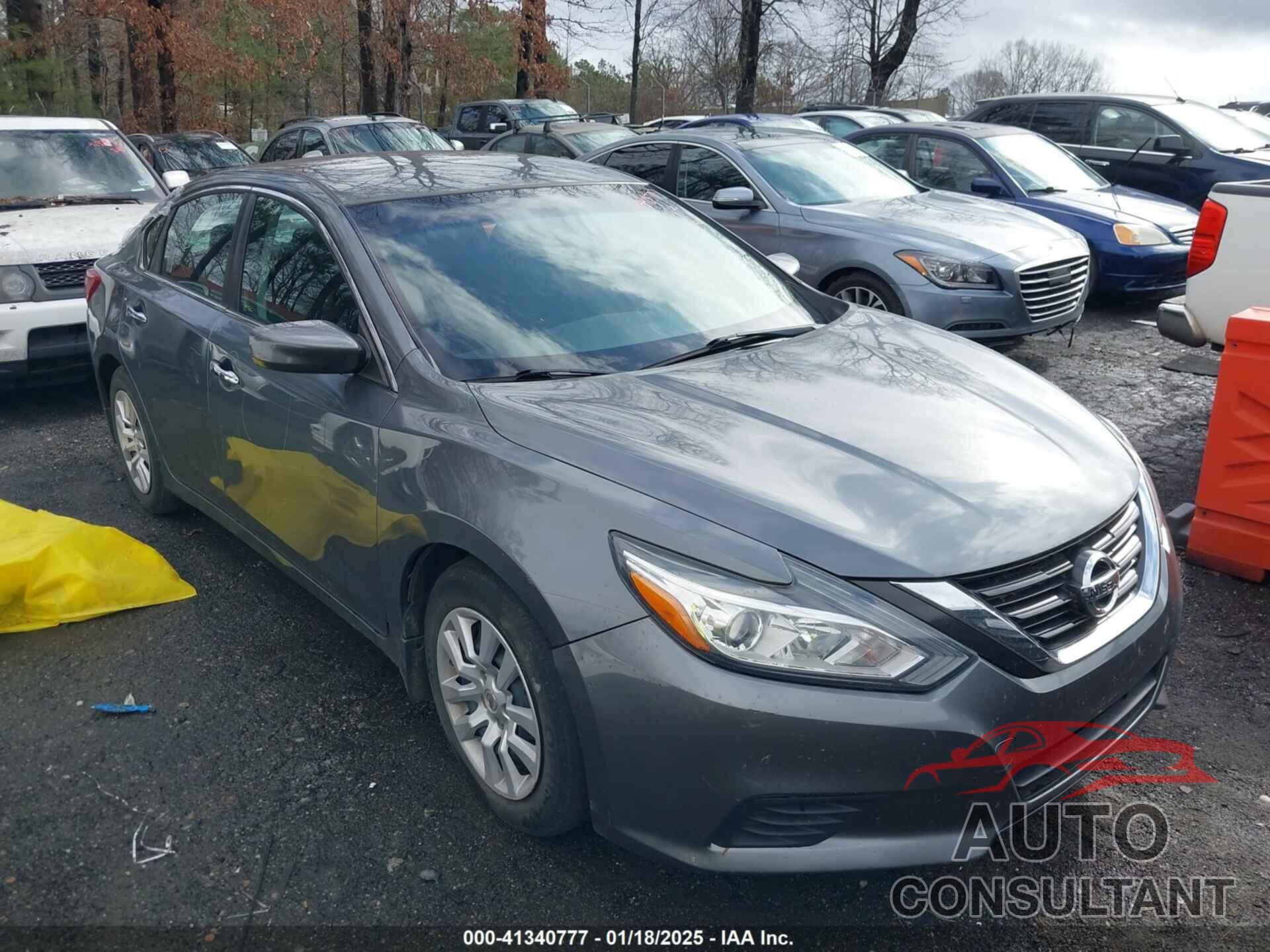 NISSAN ALTIMA 2017 - 1N4AL3AP8HC295728