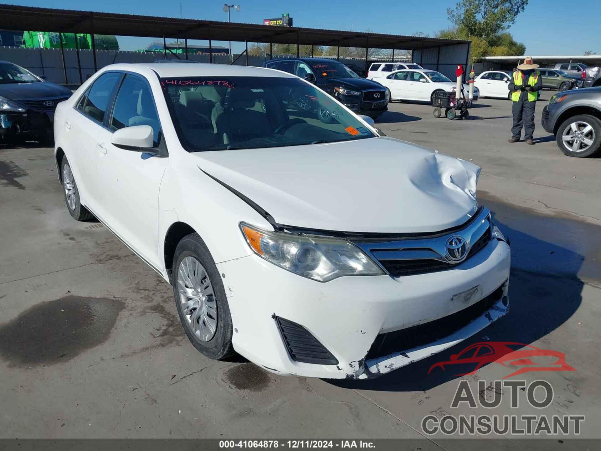 TOYOTA CAMRY 2014 - 4T4BF1FK3ER414218