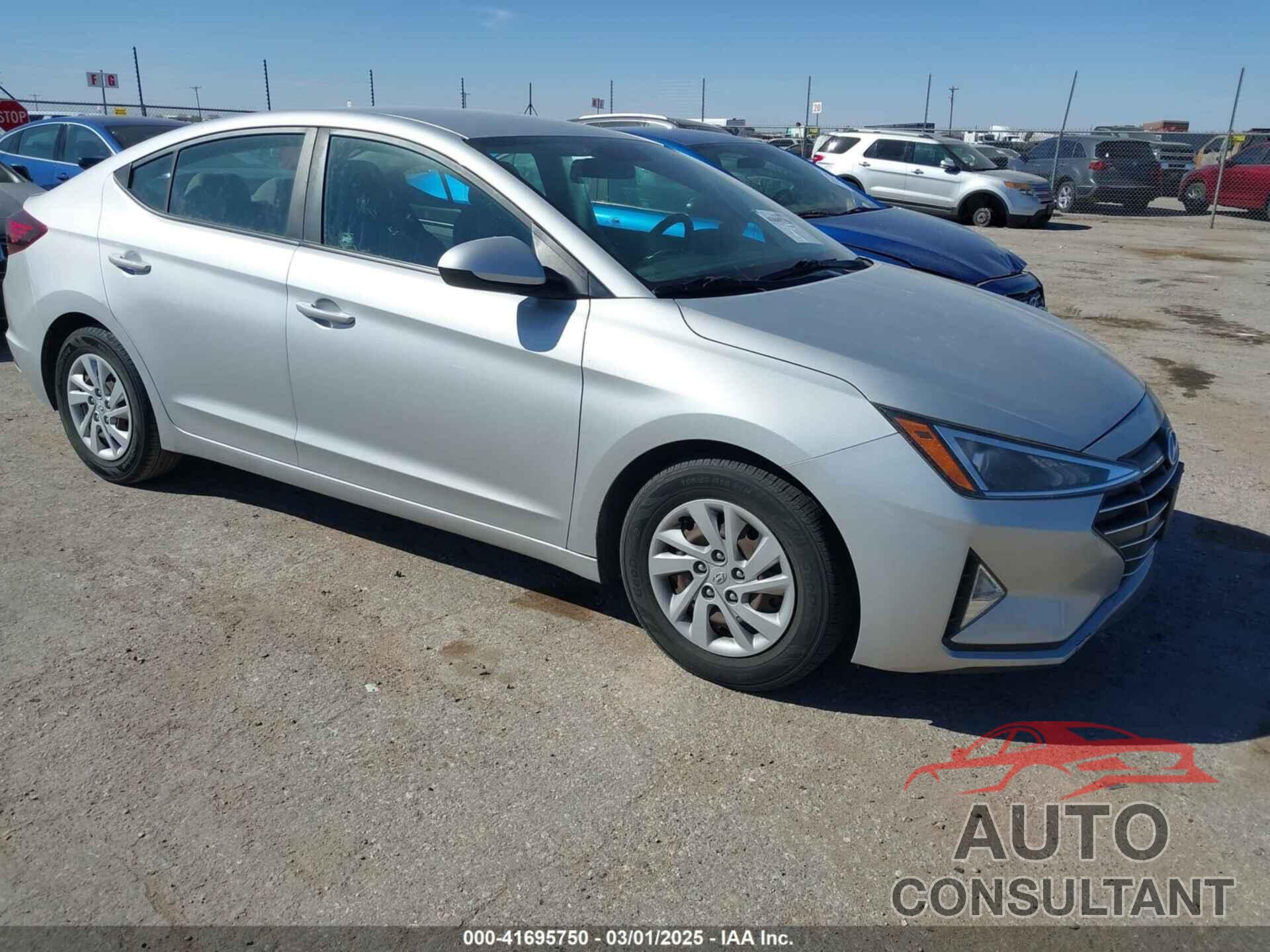 HYUNDAI ELANTRA 2019 - 5NPD74LF9KH412055