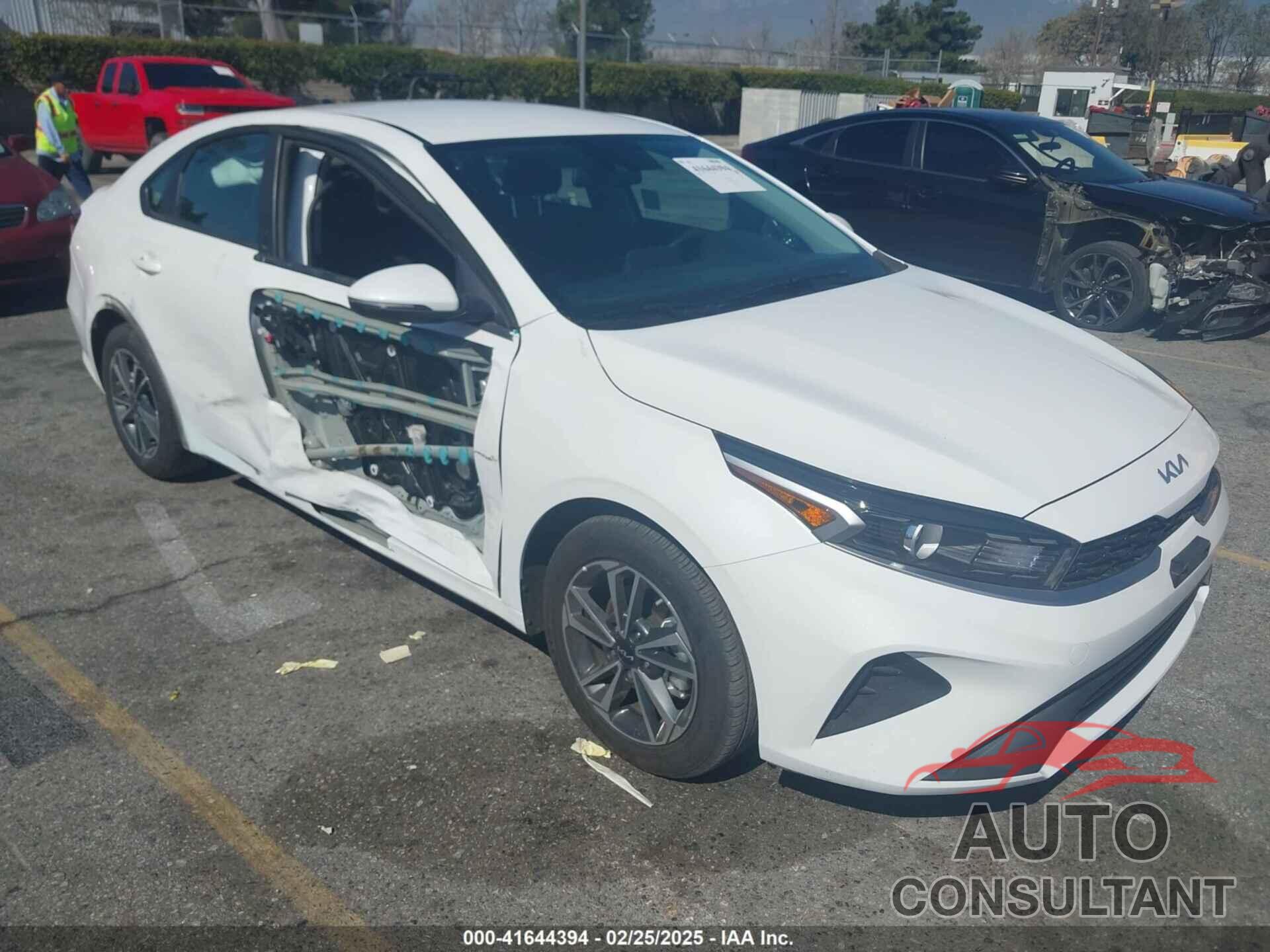 KIA FORTE 2024 - 3KPF24AD1RE794038