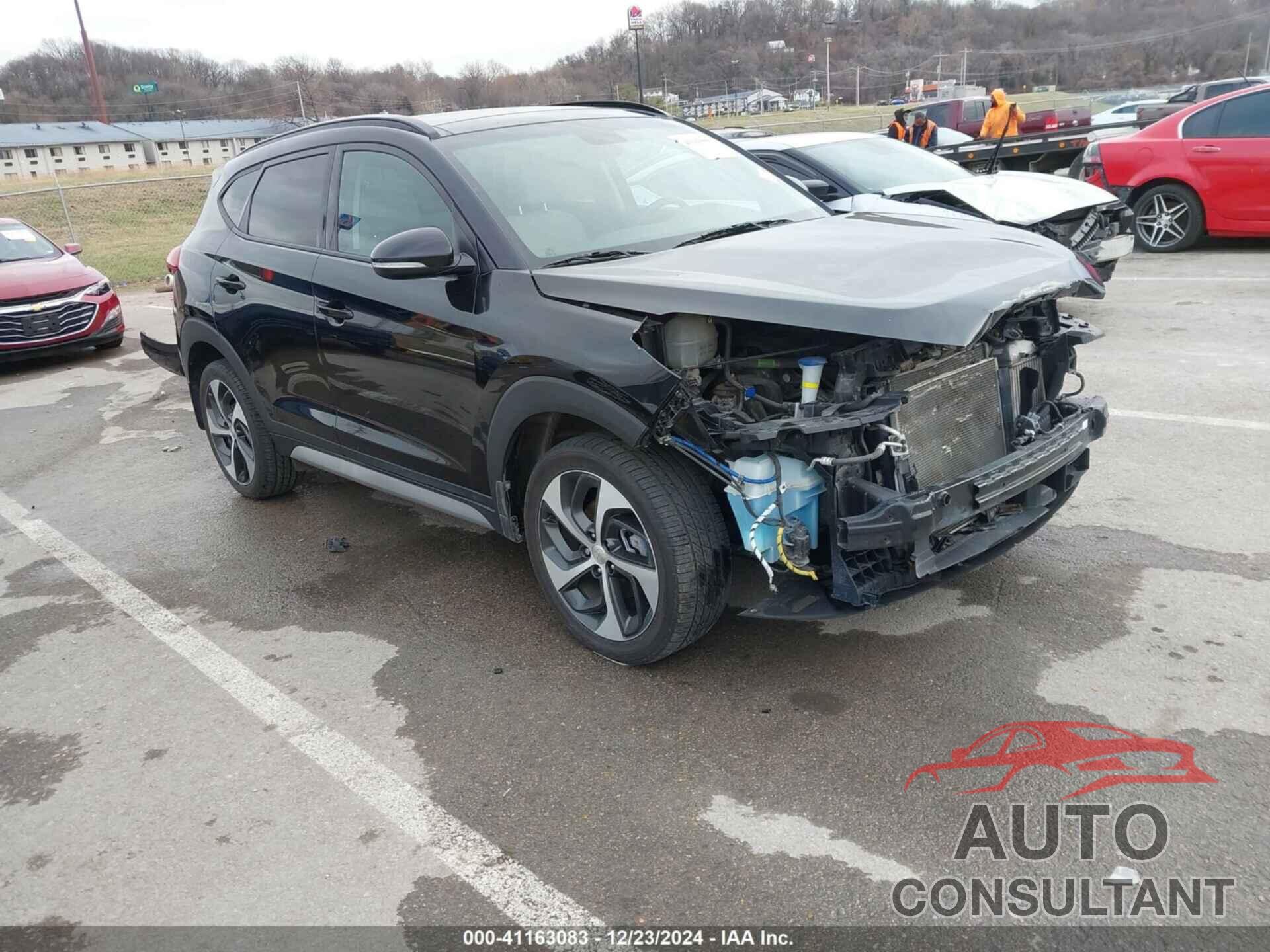 HYUNDAI TUCSON 2018 - KM8J33A23JU722789