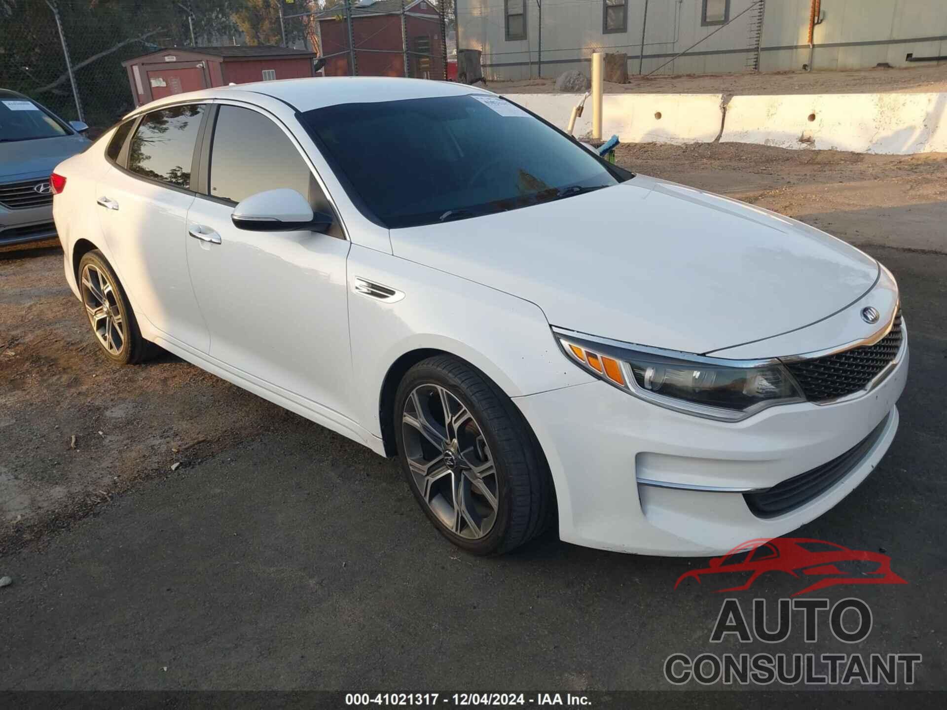 KIA OPTIMA 2018 - 5XXGT4L35JG267766