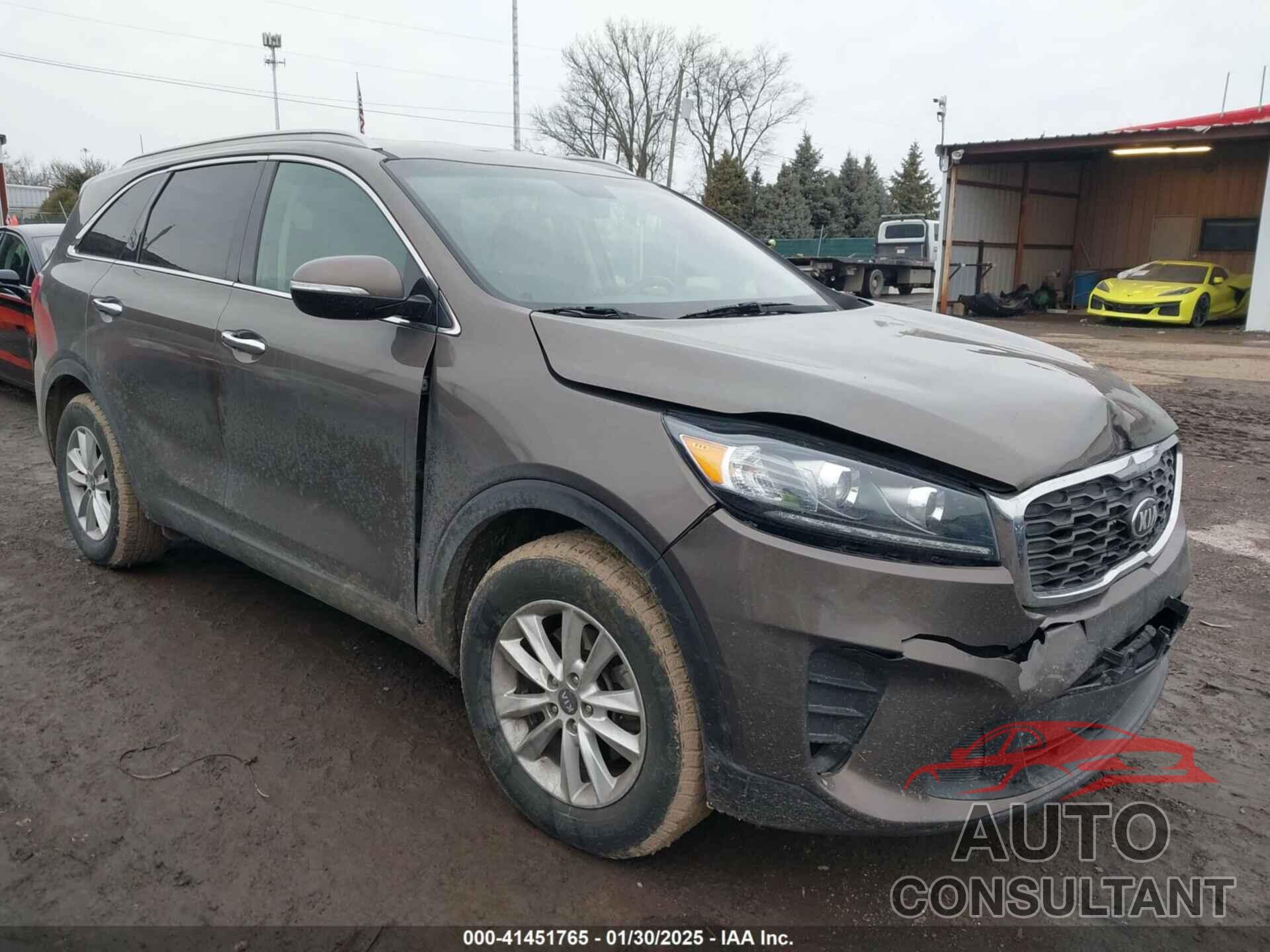 KIA SORENTO 2019 - 5XYPG4A36KG498972