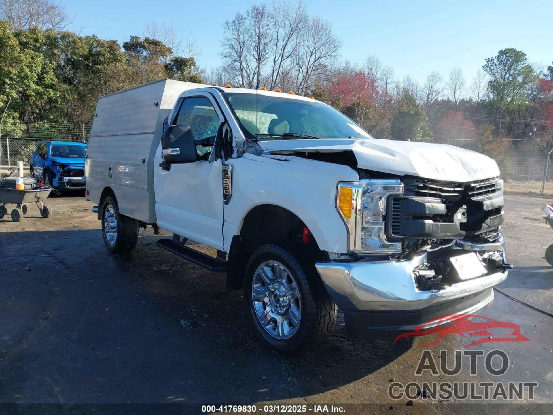 FORD F-250 2017 - 1FTBF2B68HED91160