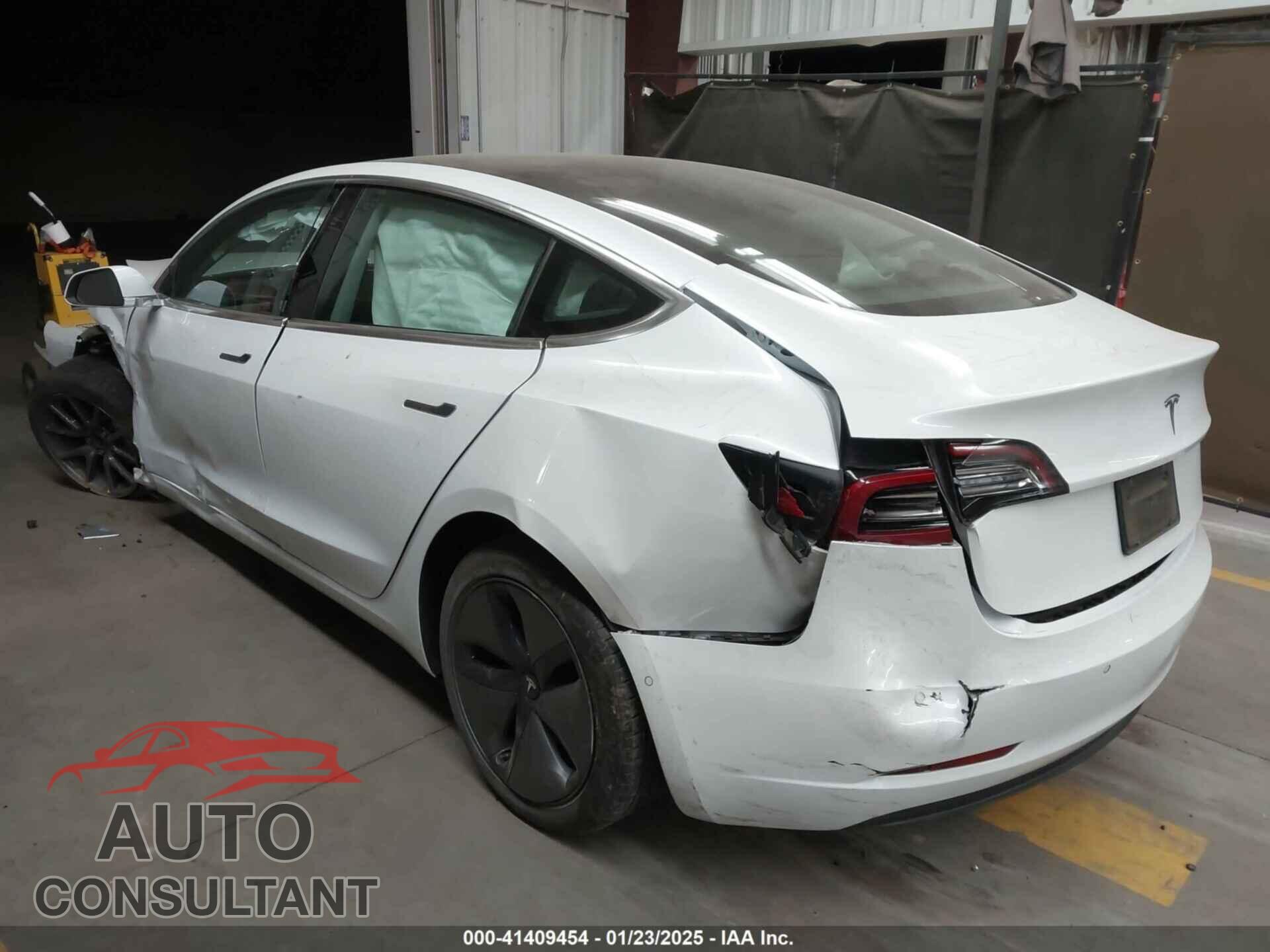 TESLA MODEL 3 2019 - 5YJ3E1EA2KF317529