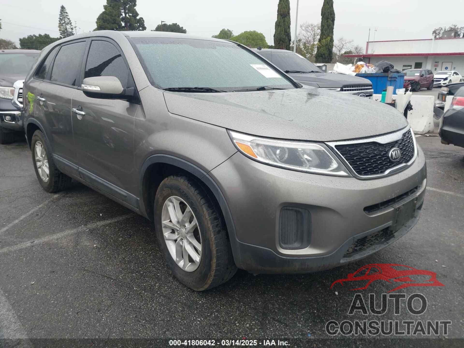 KIA SORENTO 2014 - 5XYKT3A63EG425976