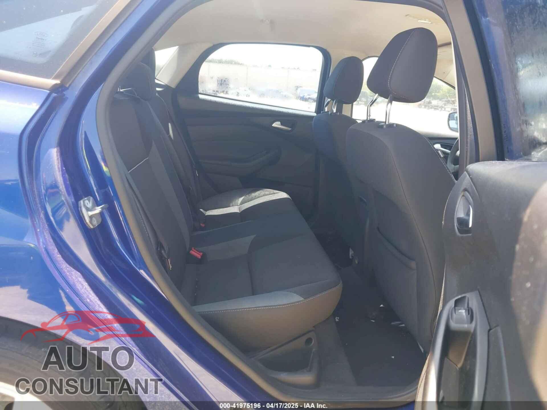 FORD FOCUS 2012 - 1FAHP3F26CL311725