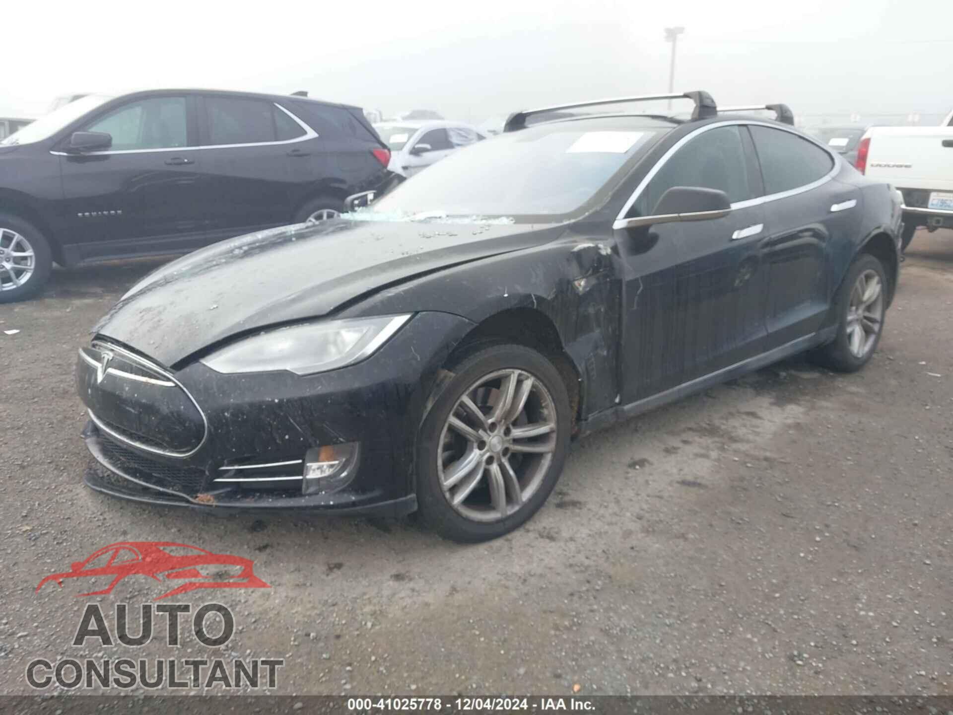 TESLA MODEL S 2013 - 5YJSA1AC8DFP10789