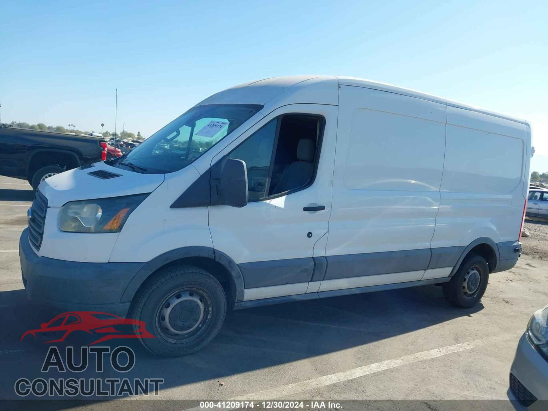 FORD TRANSIT 2017 - 1FTYR2CM4HKA34543