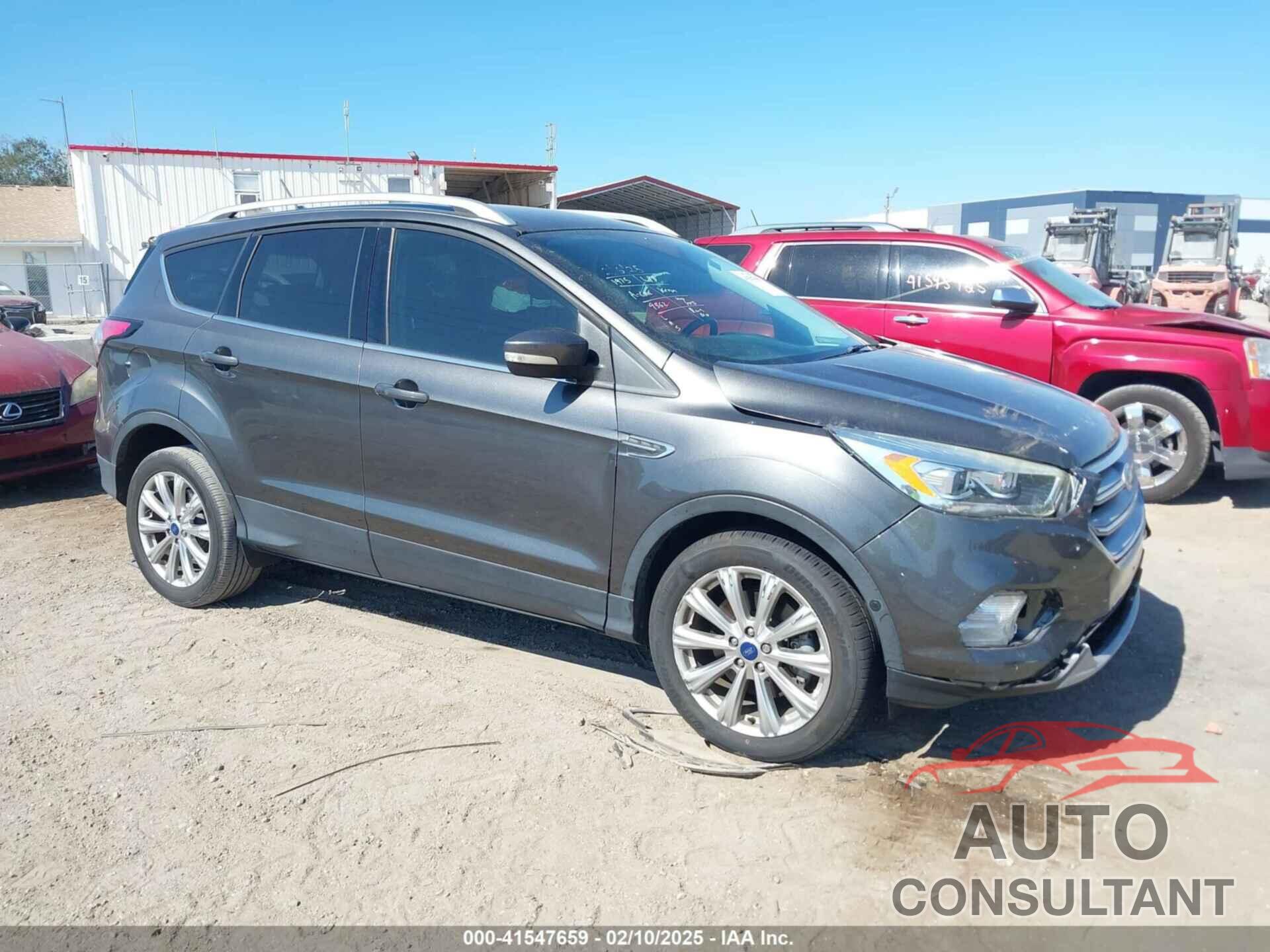 FORD ESCAPE 2018 - 1FMCU0J99JUB09562